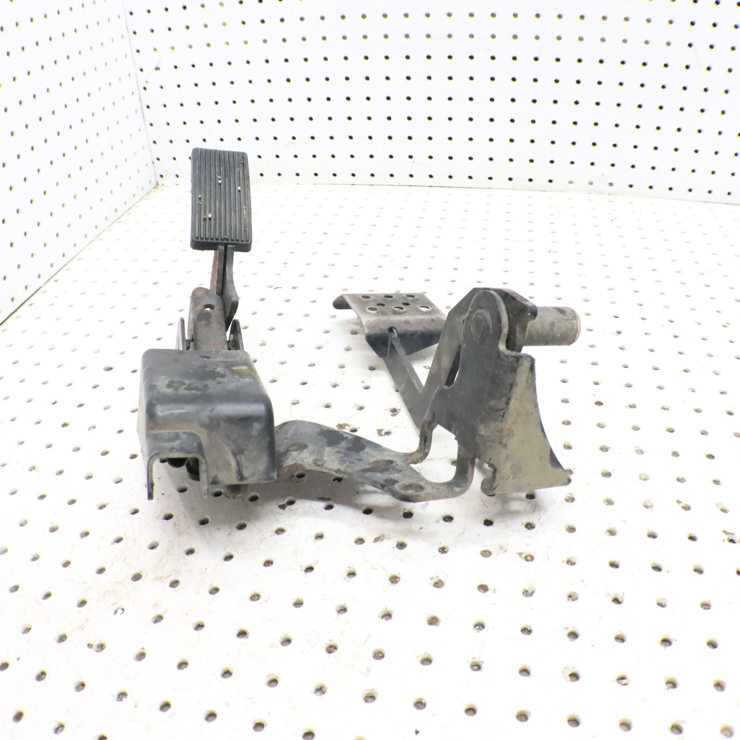 2013 Polaris Ranger Xp 900 Throttle Pedal, Brake Pedal Assy 4012657