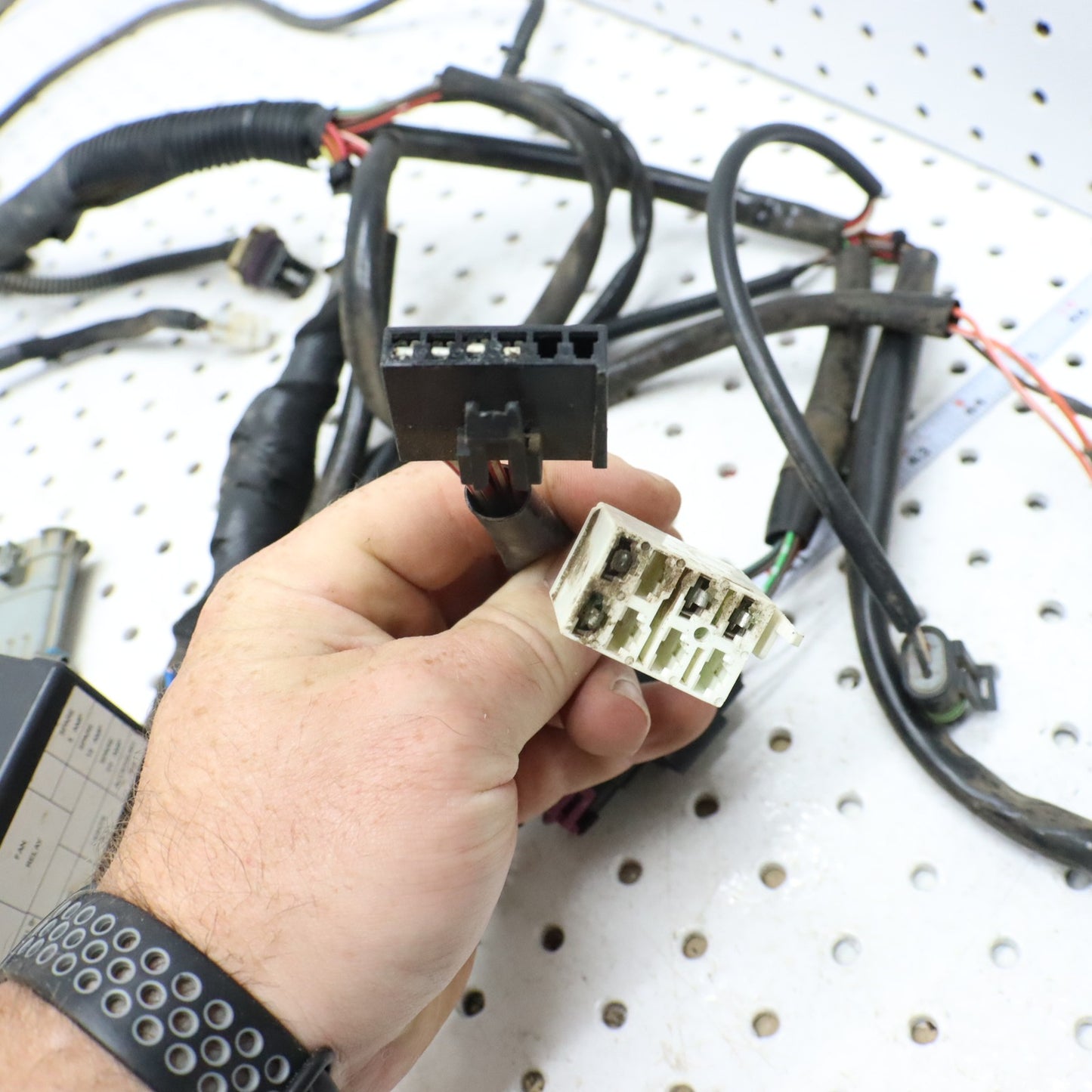 2009 Polaris Rzr 800 Wire Harness 2411167