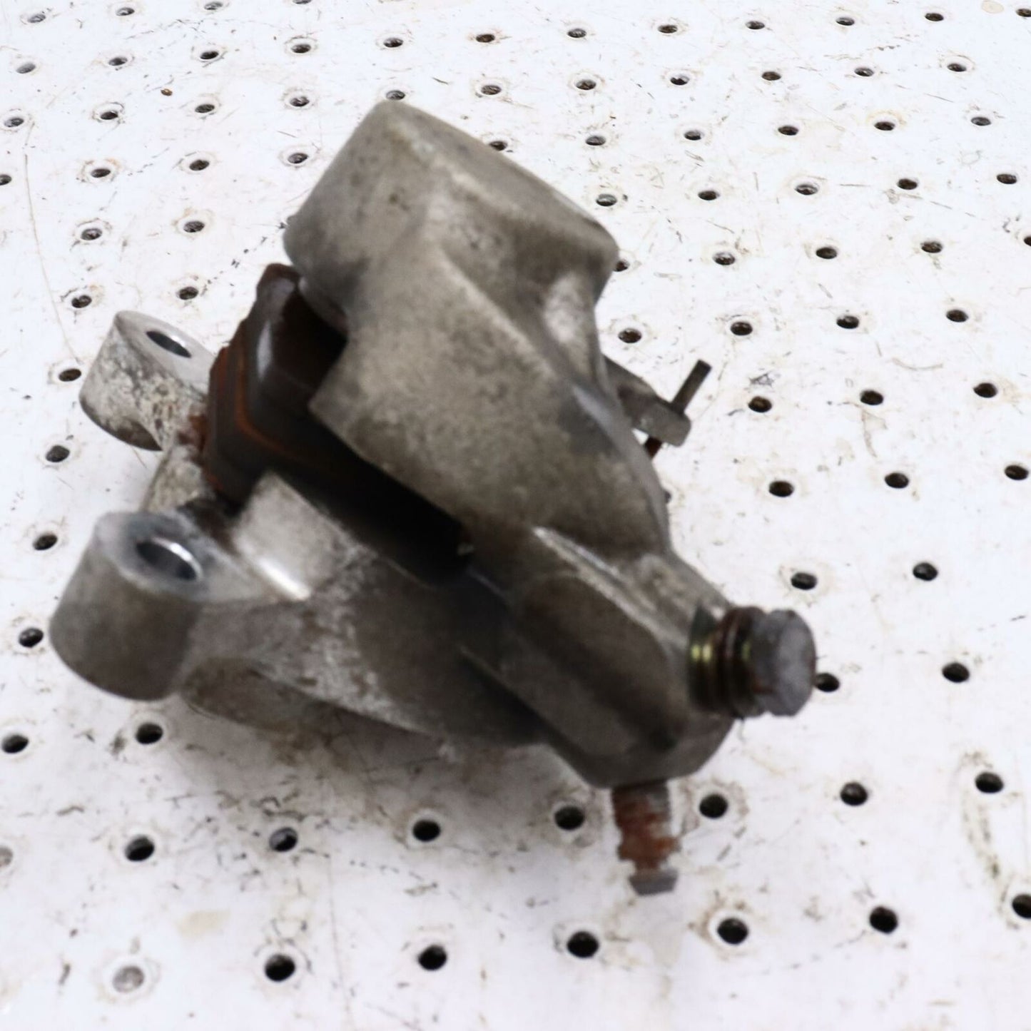 2007 POLARIS IQ 600 BRAKE CALIPER 2202742