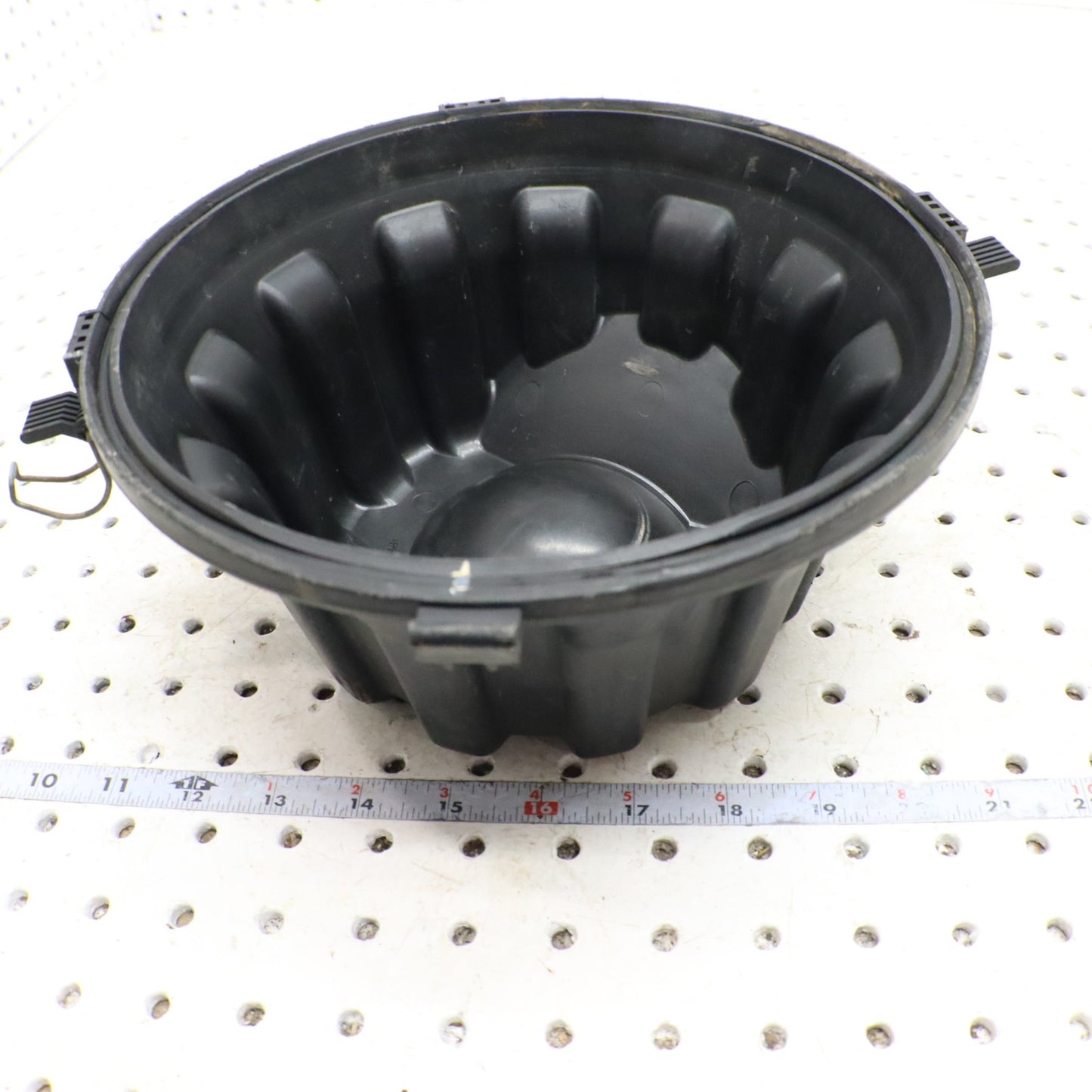 2009 Polaris Rzr 800 Airbox Air Box  Lid Cover Cap 5437748