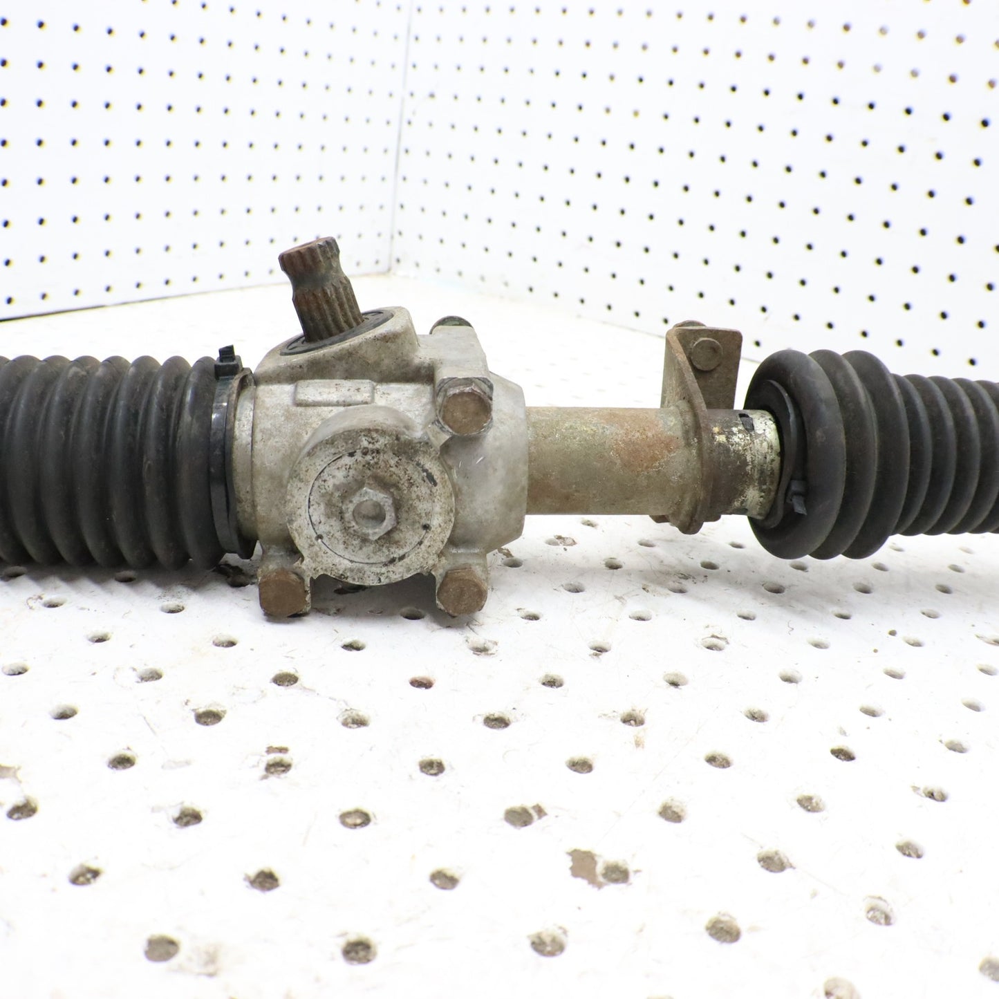 2013 Polaris Ranger Xp 900 Steering Rack 1823902
