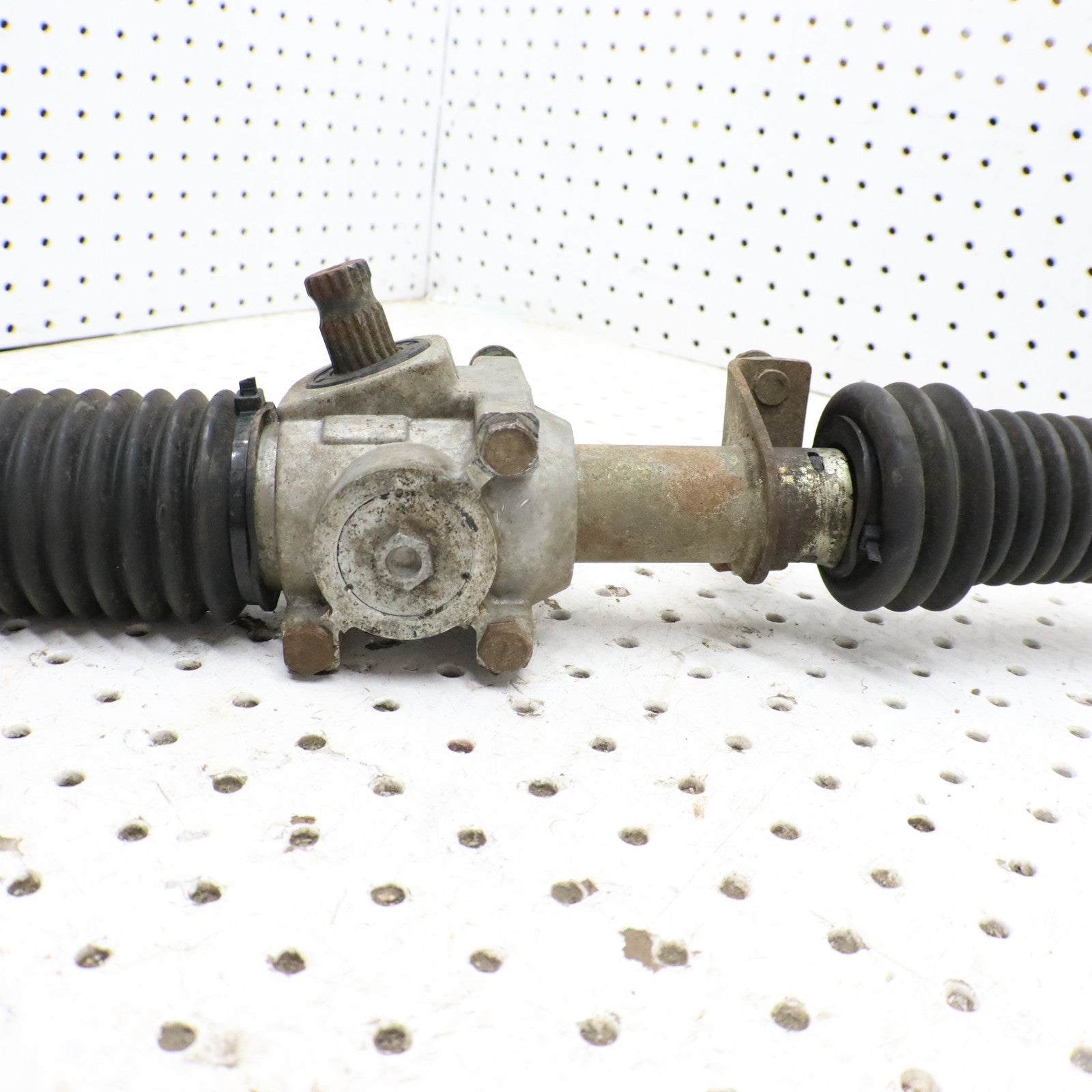 2013 Polaris Ranger Xp 900 Steering Rack 1823902