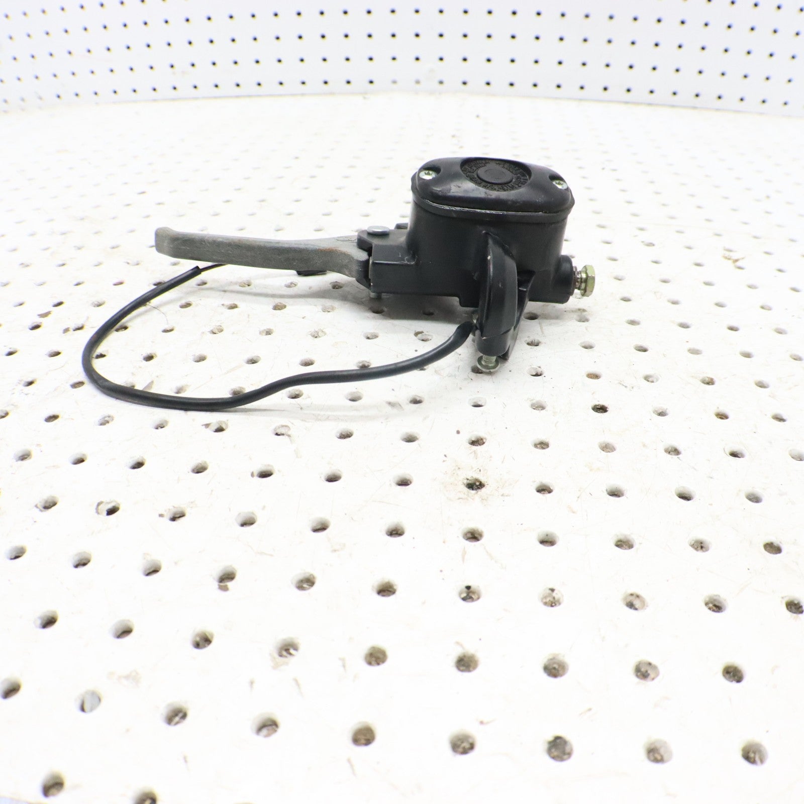 2009 Arctic Cat Crossfire R 8 Hand Brake Lever Master Cylinder 1602-930