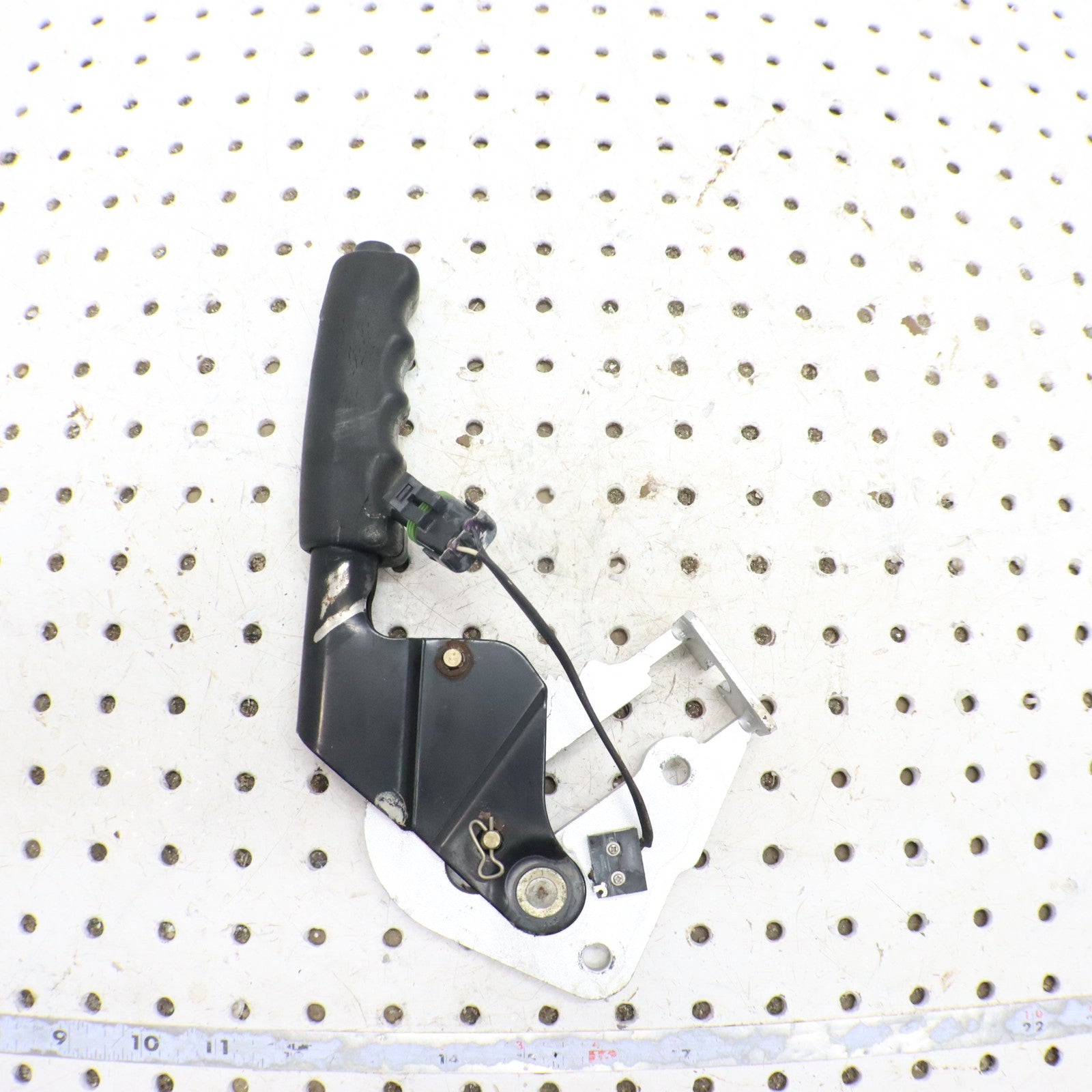 2013 Polaris Ranger 800 PARK BRAKE LEVER ASSEMBLY 1911573