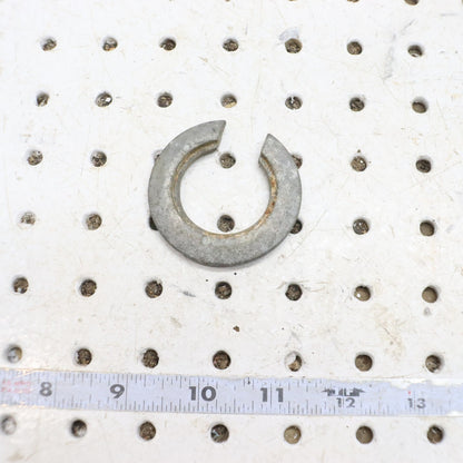 2007 Polaris Iq 600 Shock Spring Retainer 5630580; 5020618