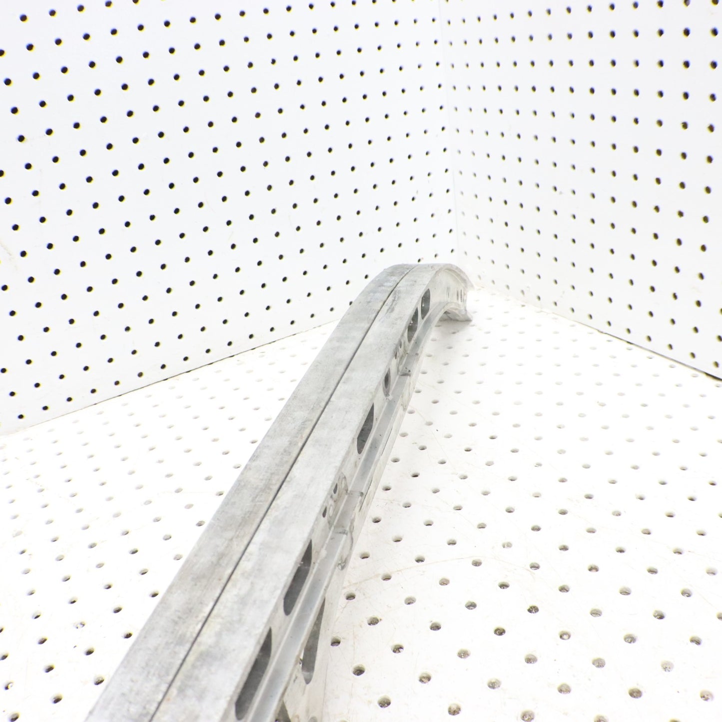 2016 Polaris Rush 800 Slide Rails L & R 1543566-309 ; 1543567-309 GOOD!