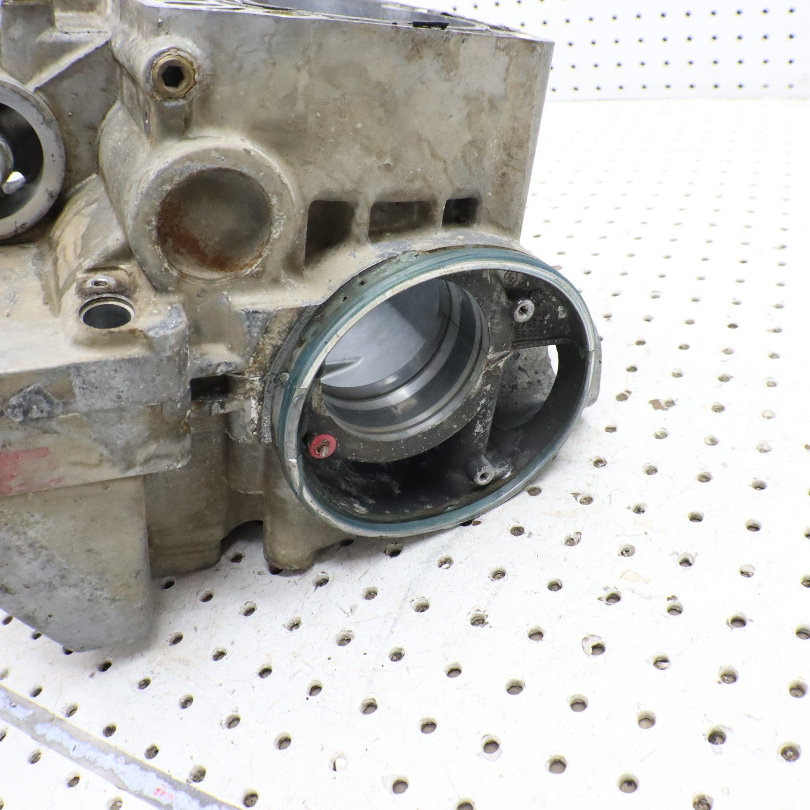 2003 Polaris Sportsman 600 Crankcase Engine Case 1201655; 2202364