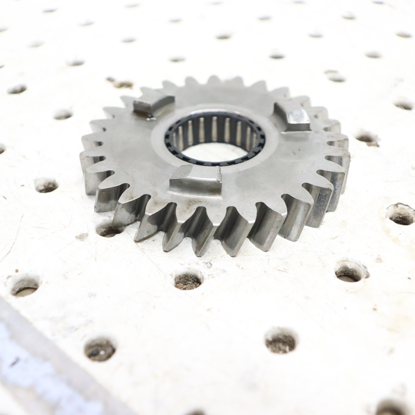 2004 Polaris Sportsman 500 Transmission Gearcase Gear 28T 3234068