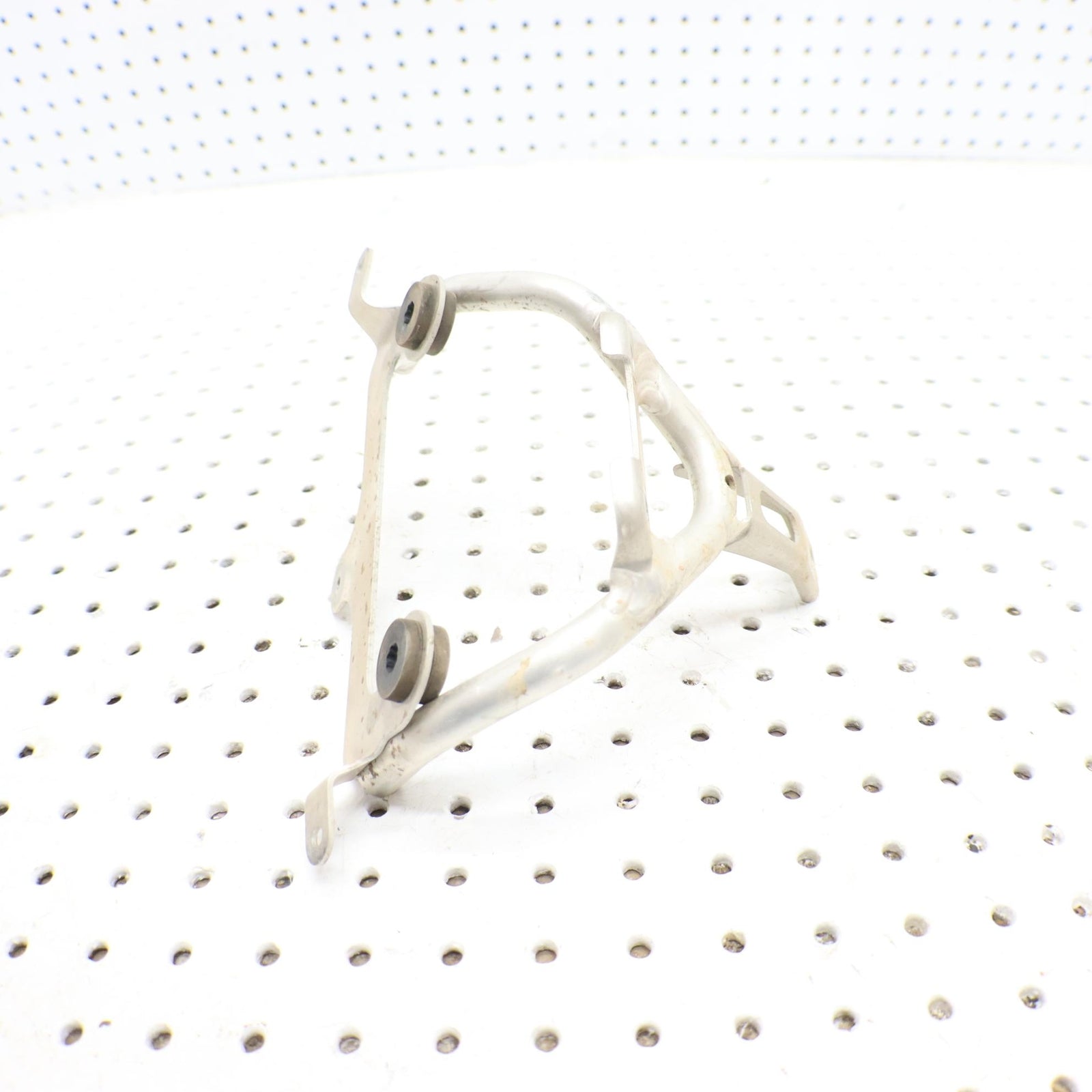 2016 SUZUKI KING QUAD 500 HEADLIGHT GAUGE POD MOUNT SUPPORT BRACE 56160-11H00