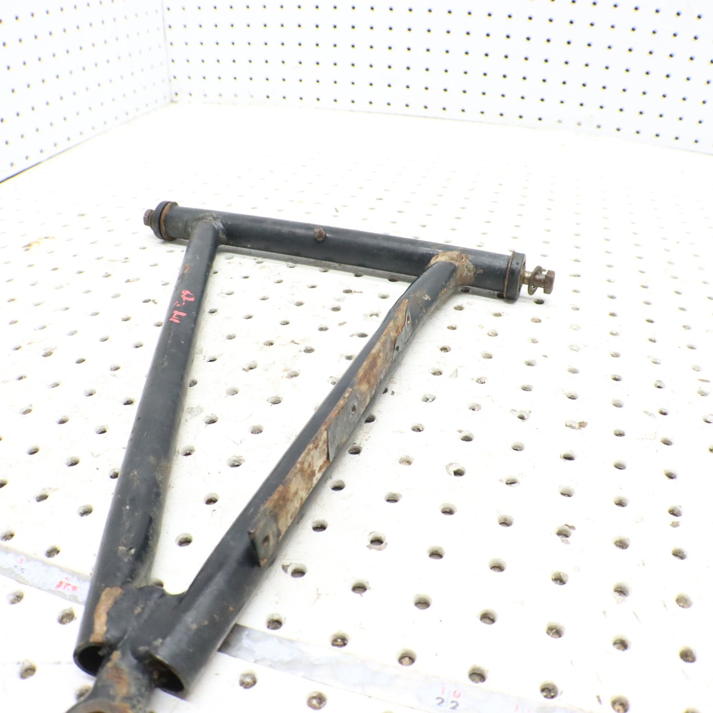 2018 Polaris Sportsman 570 Efi Front Lower Right Control A Arm BENT 1542162-067