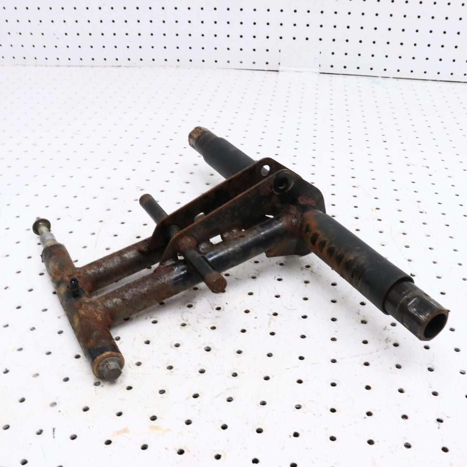 2012 ARCTIC CAT PROCROSS F1100 REAR SUSPENSION FRONT TORQUE PIVOT ARM 2704-002