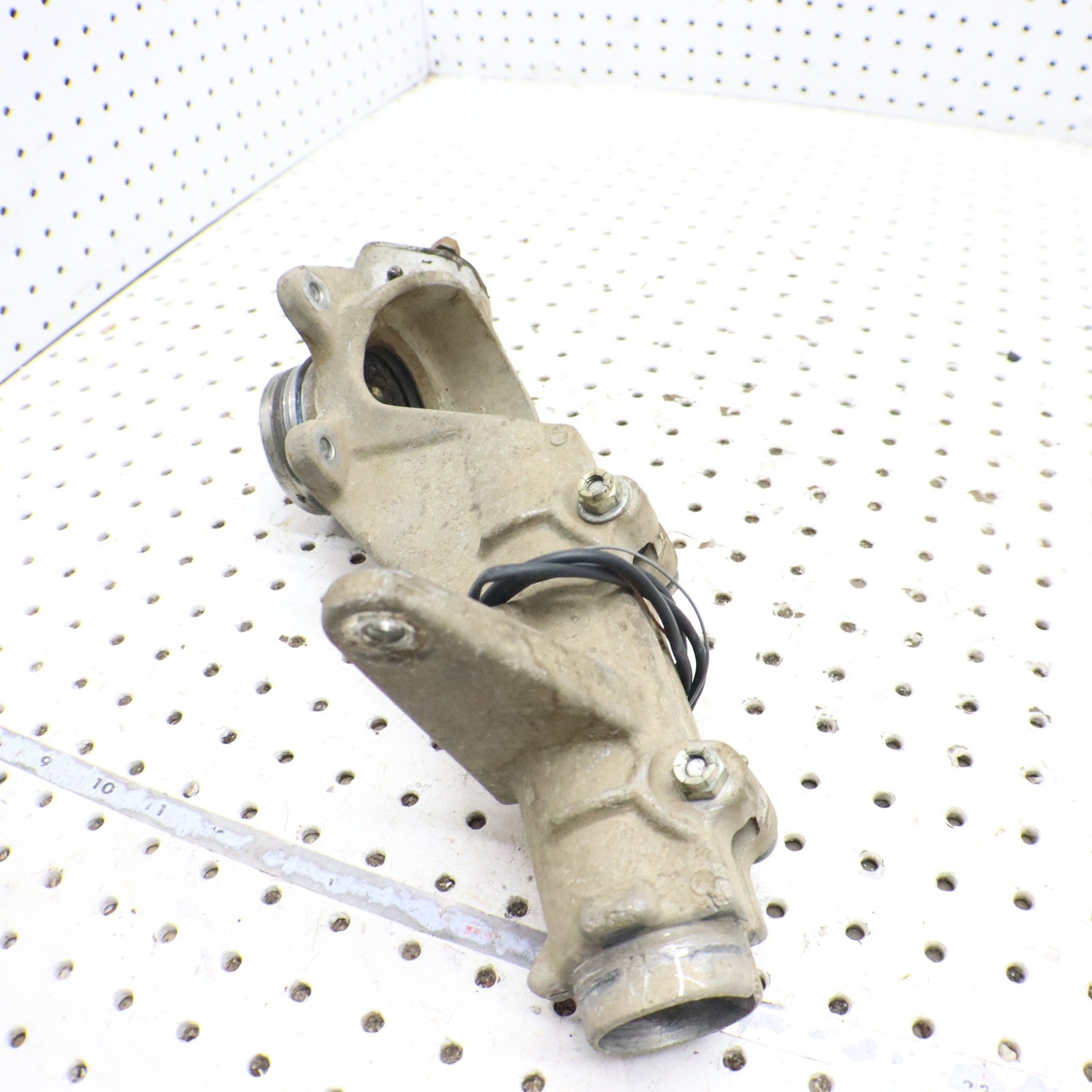 1995 Polaris Xplorer 400 Front Hub Strut RIGHT 2200599