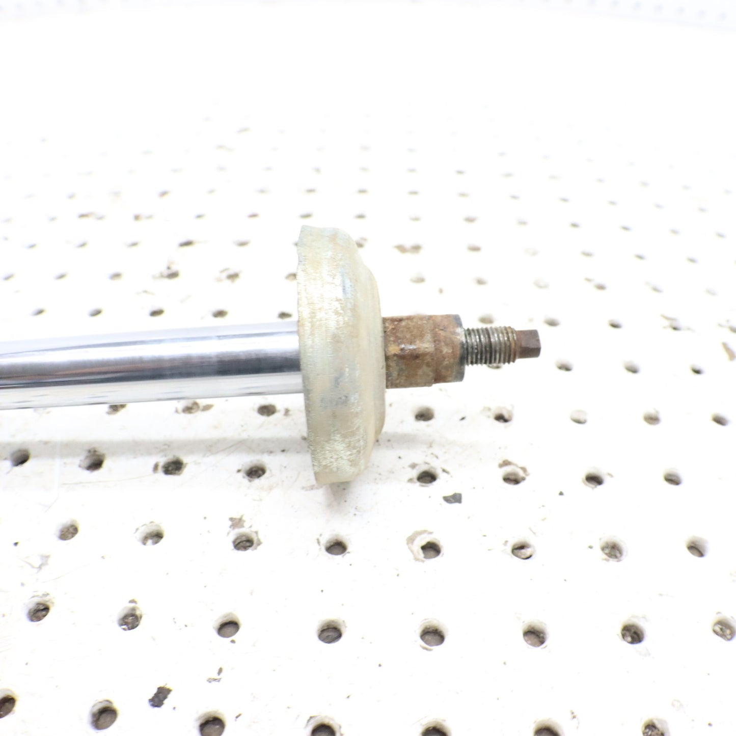 1998 Polaris Xplorer 400l Front Shock 7041755 ; 2201460