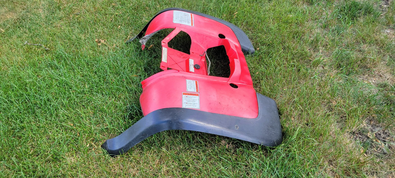 1995 Polaris Xplorer 400 Rear Fender 5432117-293 ; 5431795-136