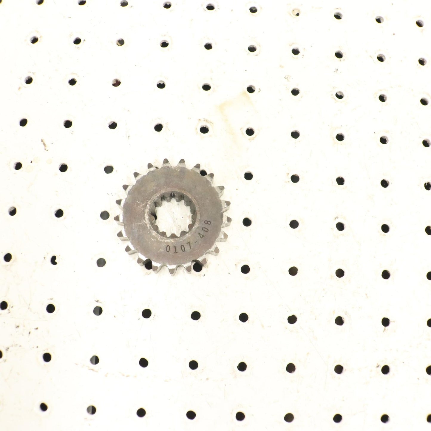 1995 Polaris Xcr 600 Chaincase Sprocket Gear Upper 3221035; 0107-408 21T 11W