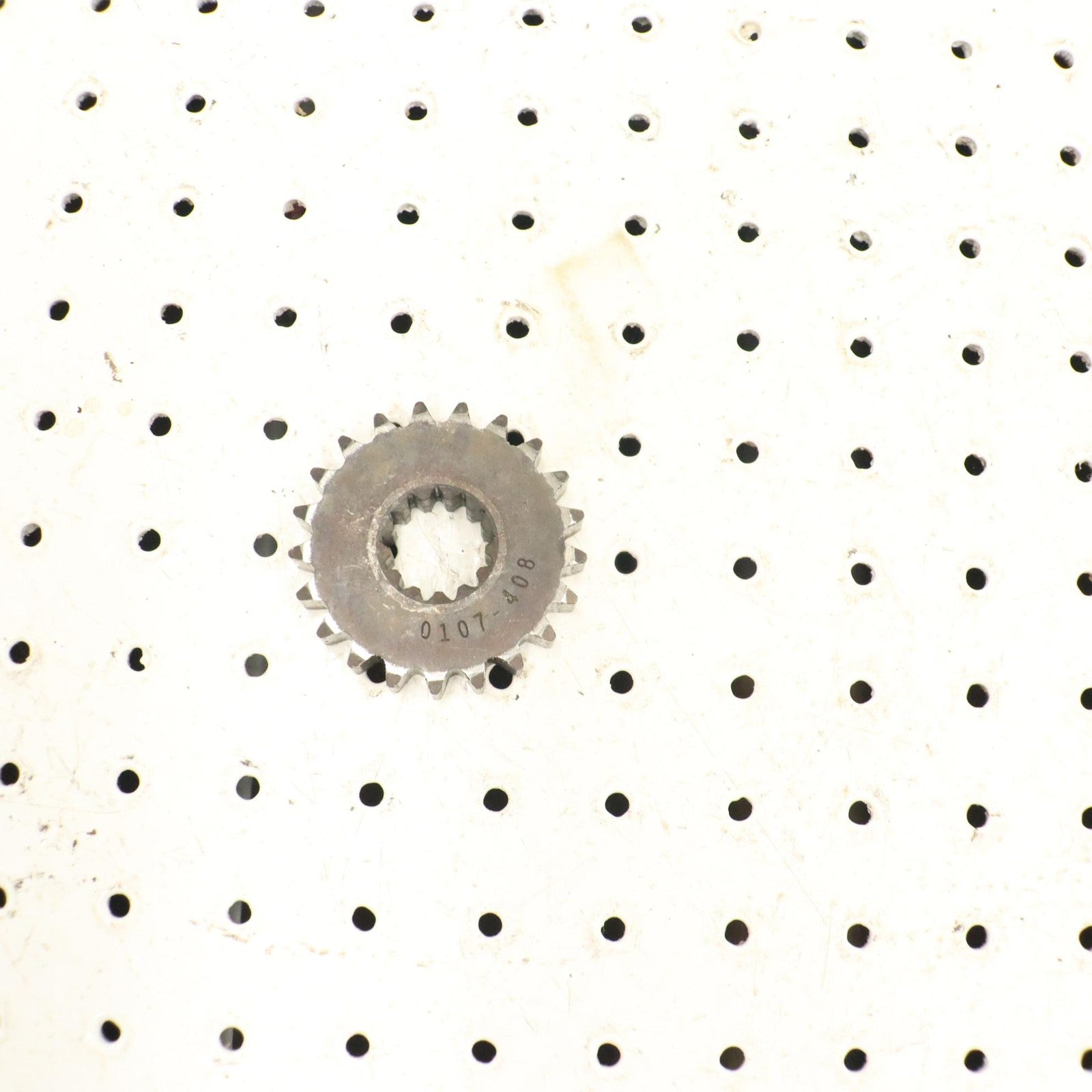 1995 Polaris Xcr 600 Chaincase Sprocket Gear Upper 3221035; 0107-408 21T 11W