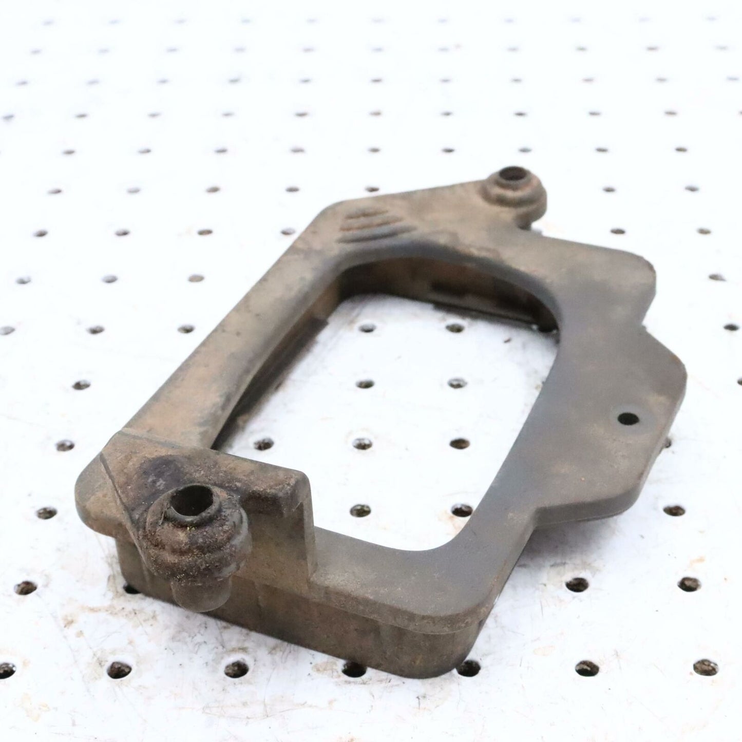 2005 BOMBARDIER OUTLANDER MAX 400 FRONT LEFT HEADLIGHT SUPPORT 710000277