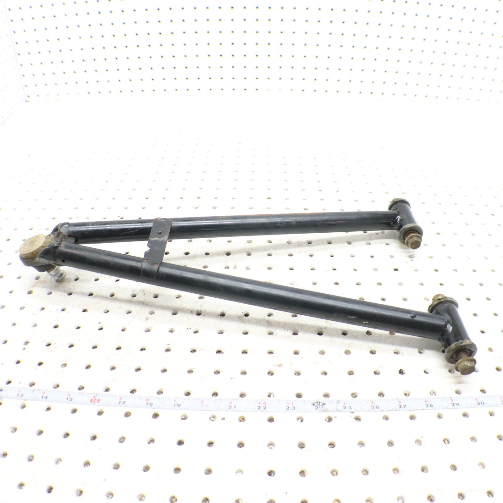 2009 Polaris Sportsman Xp 850 Front Lower Right Control Arm 1017157-067 1019811