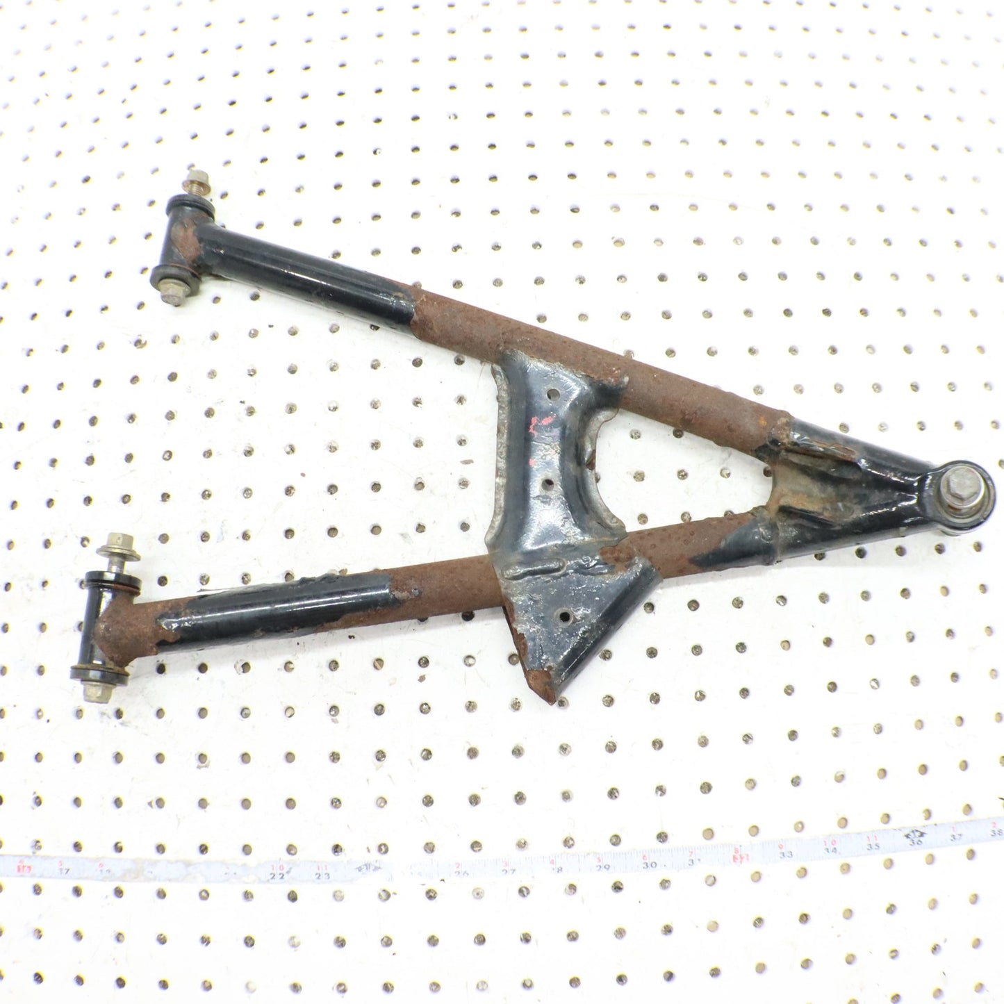 2007 Polaris Iq 600 A Arm Lower Right 2203022-067