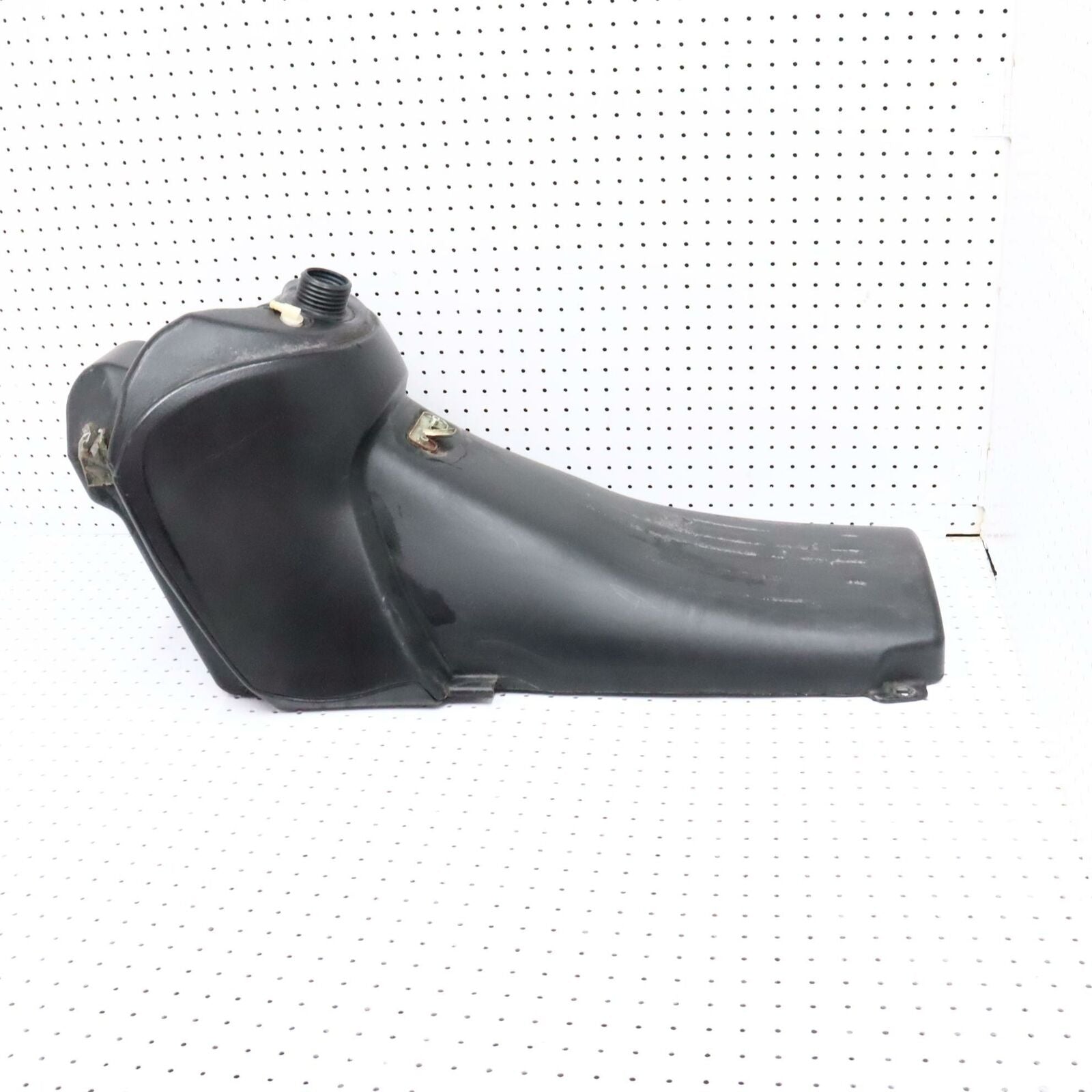 2007 POLARIS IQ 600 GAS TANK FUEL RESERVOIR 2203288, 2520601