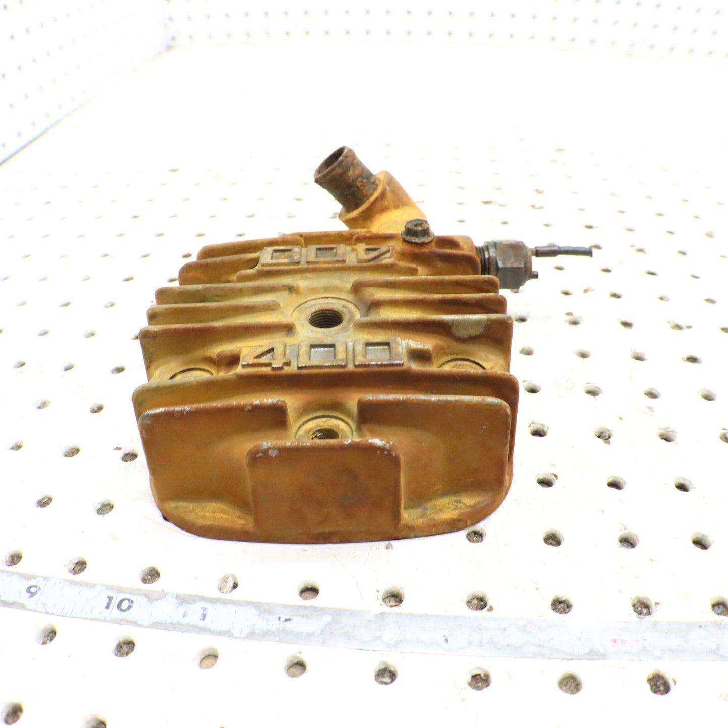 1998 Polaris Xplorer 400l Cylinder Head  3084730; 3086755