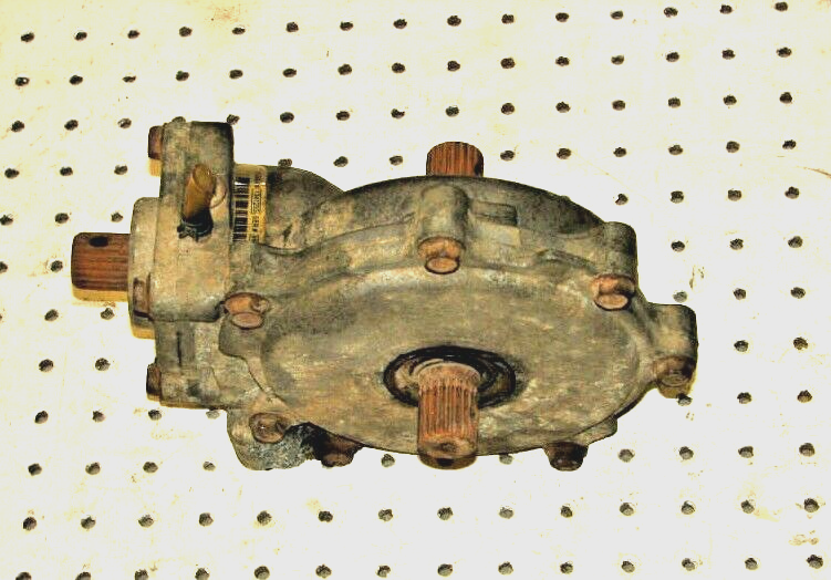 2000 POLARIS MAGNUM 325 4X4 FRONT GEAR CASE 1341253