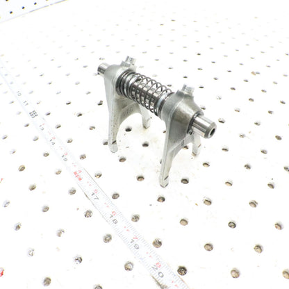 2013 YAMAHA GRIZZLY 700 TRANSMISSION SHIFT FORK 3B4-18511-11-00 3B4-18512-11-00