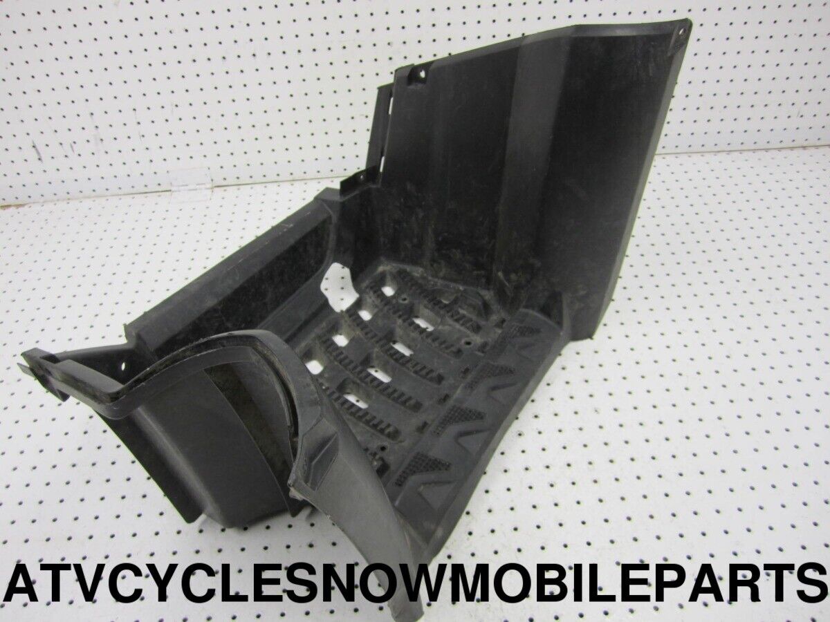 2009 POLARIS SPORTSMAN 850 XP EPS FOOTWELL-RH BLK 5435822-070, 5439077-070