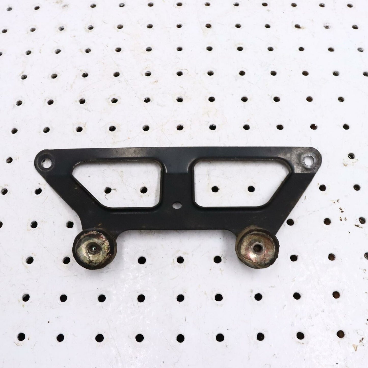 2000 POLARIS MAGNUM 325 OIL COOLER TOP BRACKET 5243783-067