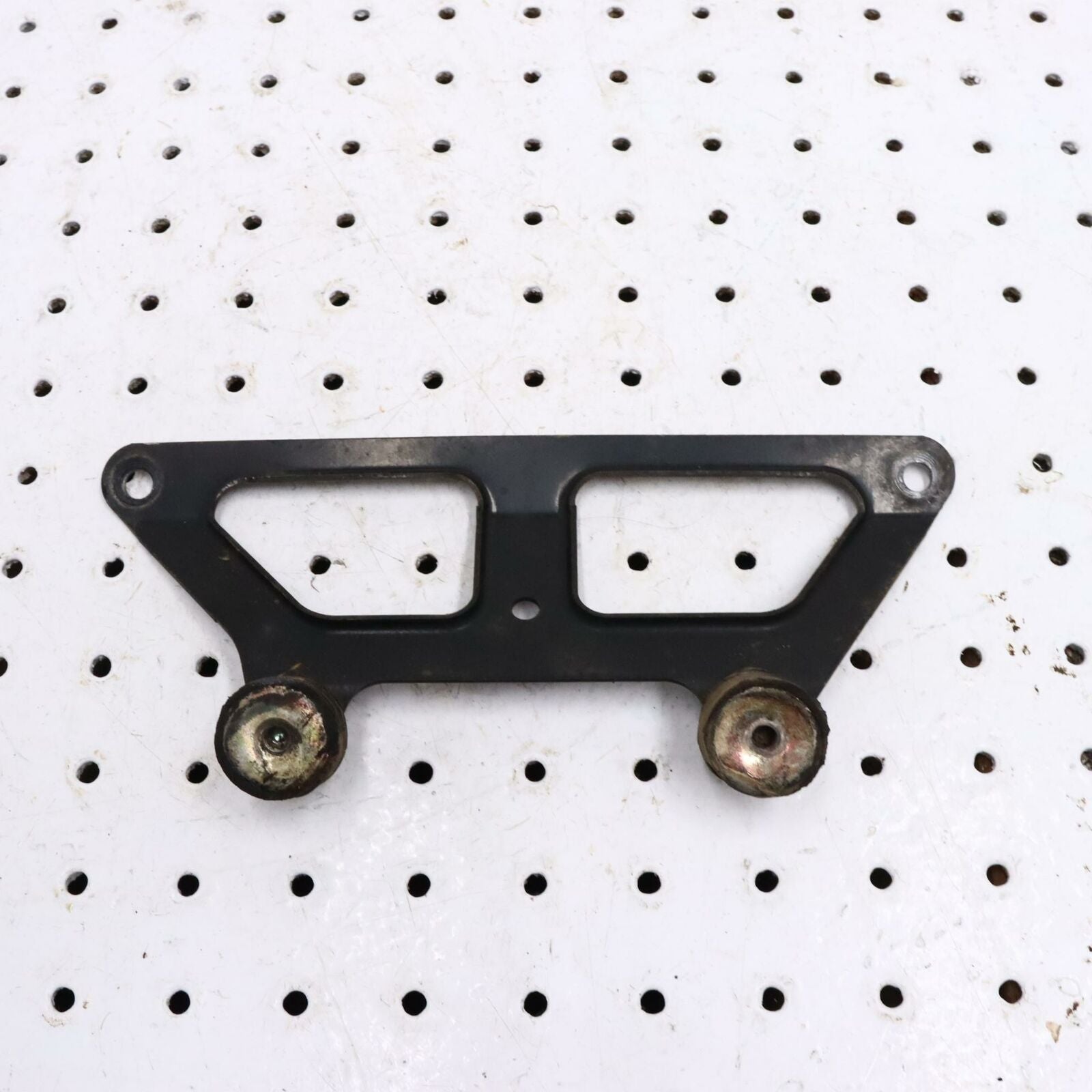 2000 POLARIS MAGNUM 325 OIL COOLER TOP BRACKET 5243783-067
