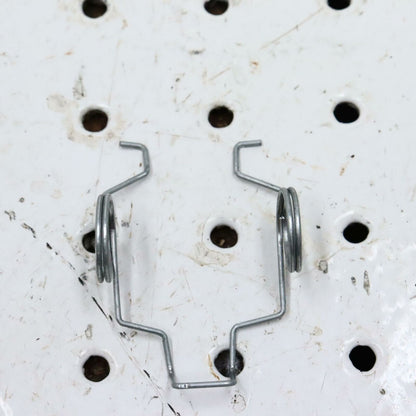 2007 POLARIS IQ 600 LIGHT BULB REATINER 5247526; 044036