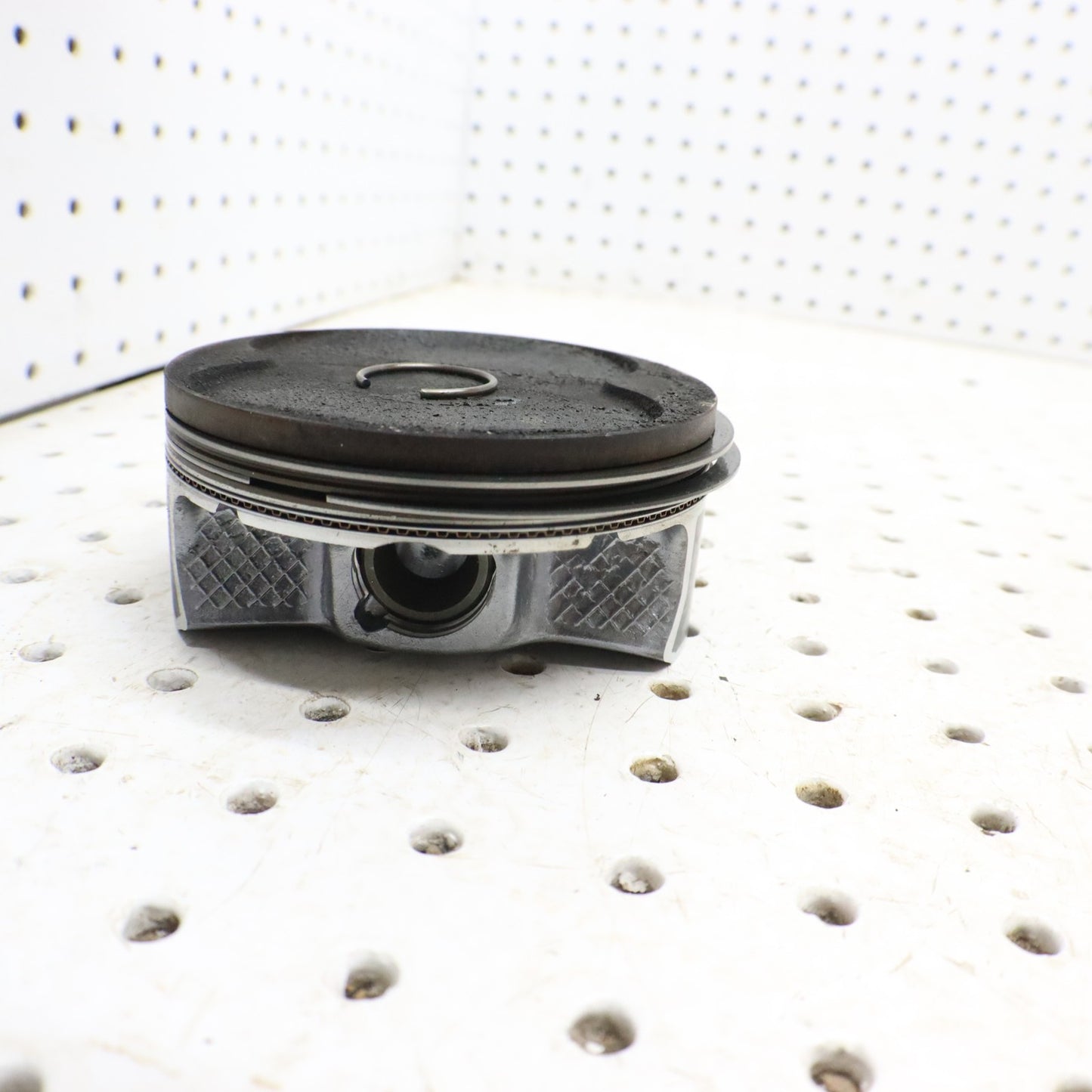 2016 Polaris Sportsman 570 Piston 2204960