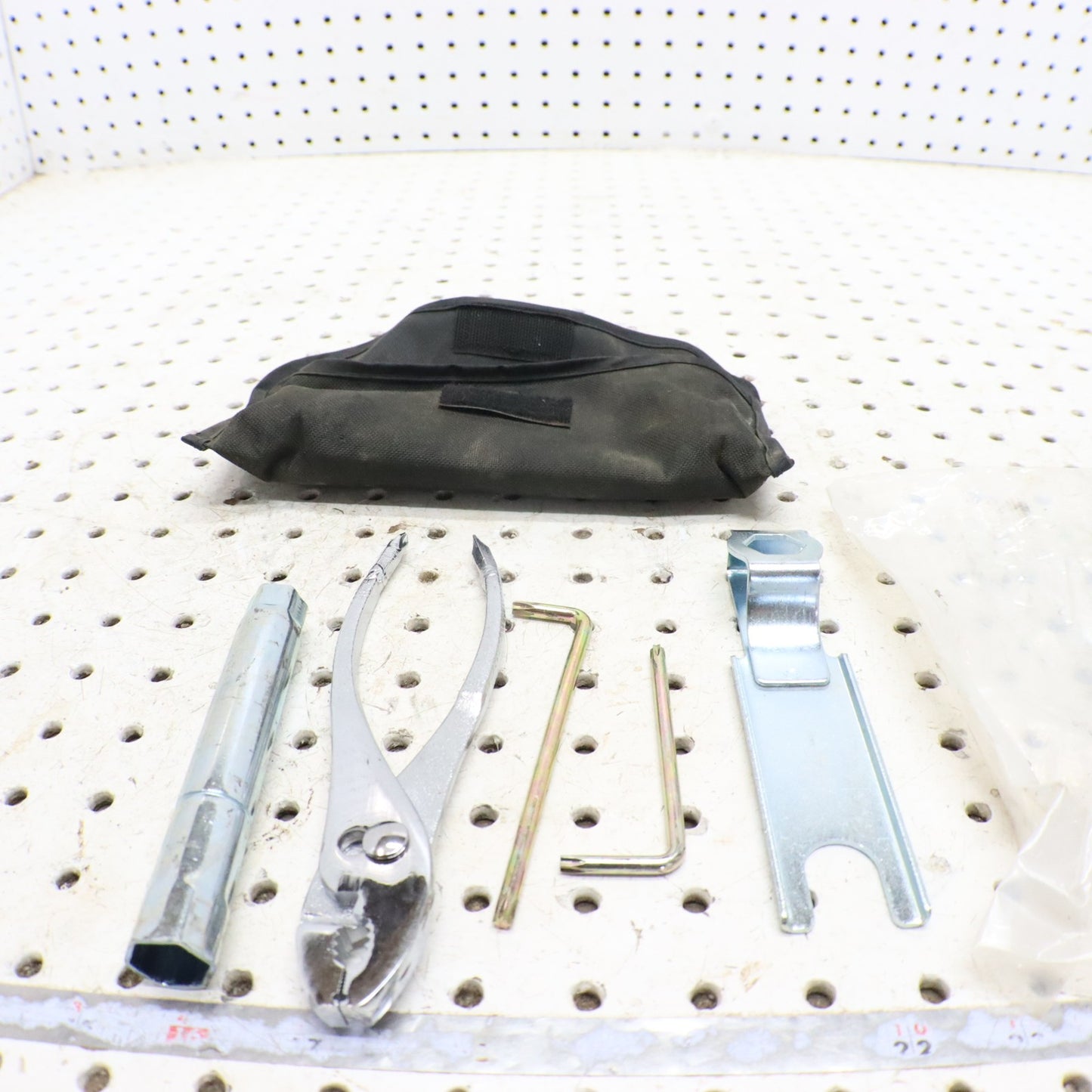 2013 Polaris Ranger 800 Tool Kit 2877351