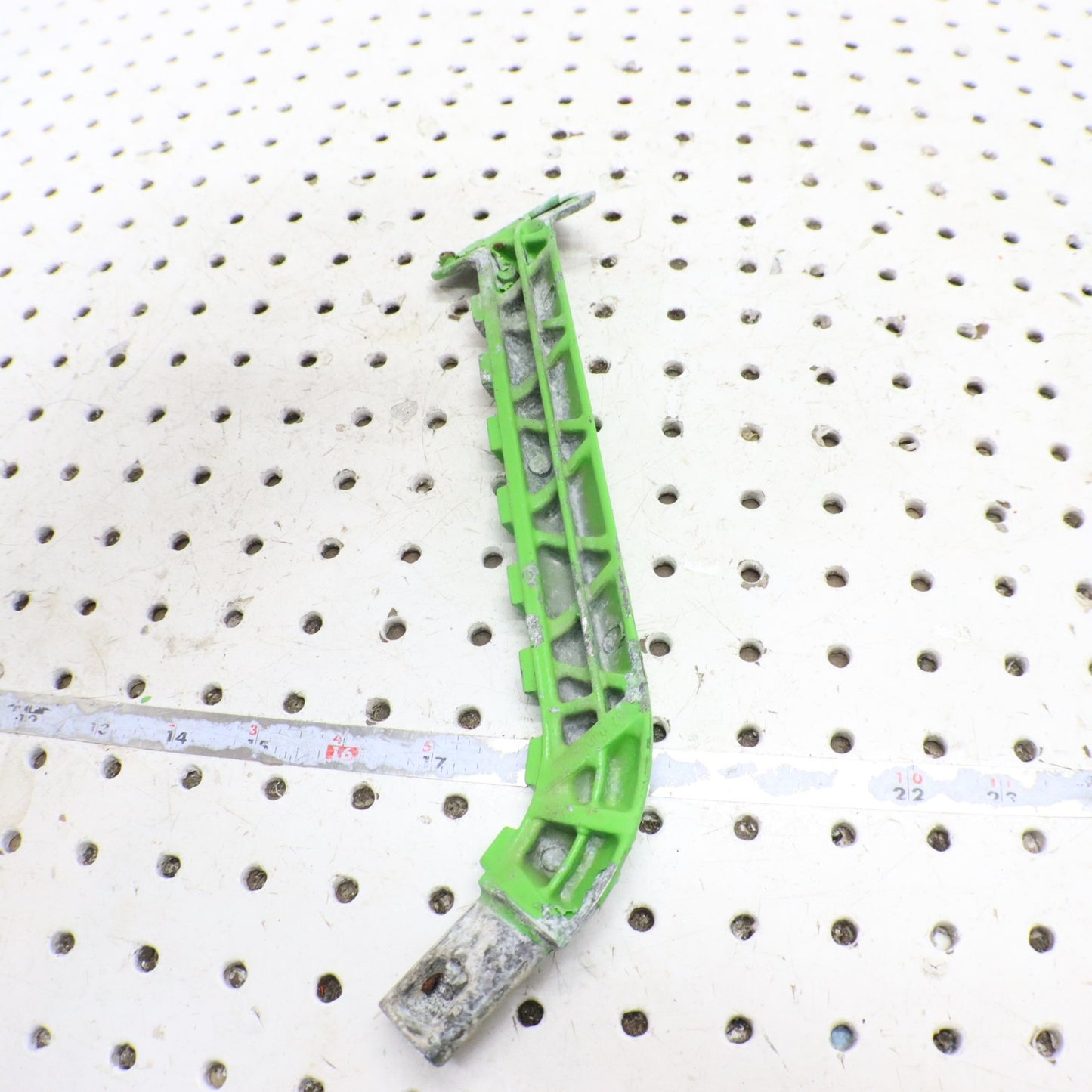 2016 Arctic Cat M8000 Tunnel Roll gusset right 2707-338