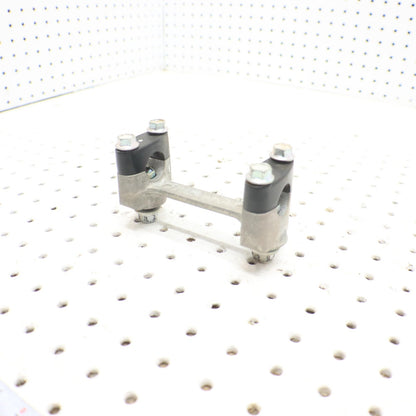 2016 SUZUKI KING QUAD 500 HANDLEBAR CLAMP 56211-09F00-291 56211-31G10 