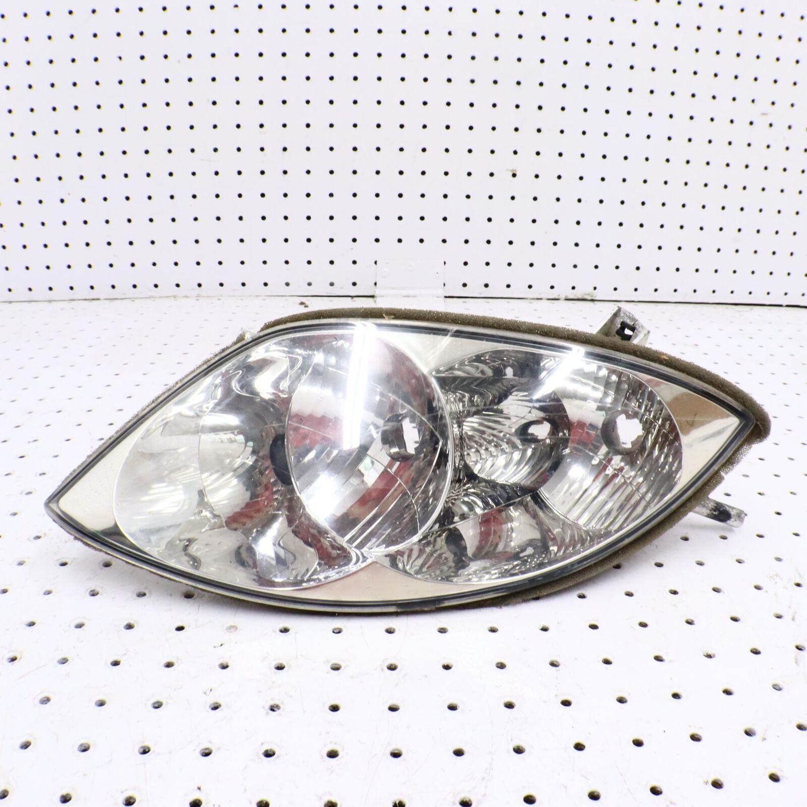 2011 ARCTIC CAT M8 FRONT LEFT HEADLIGHT HEAD LIGHT LAMP 0609-849