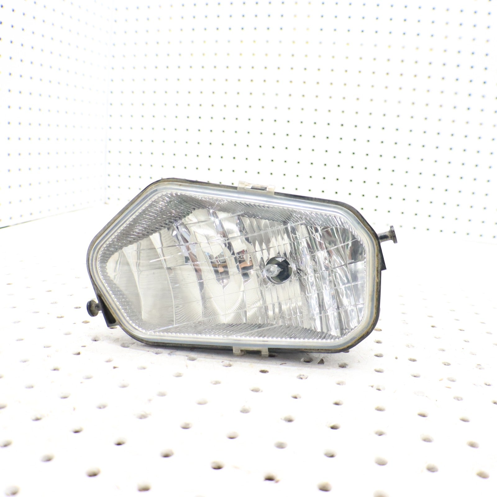 2009 Polaris Sportsman Xp 850 Headlight Head Light Bumper RIGHT 2410616