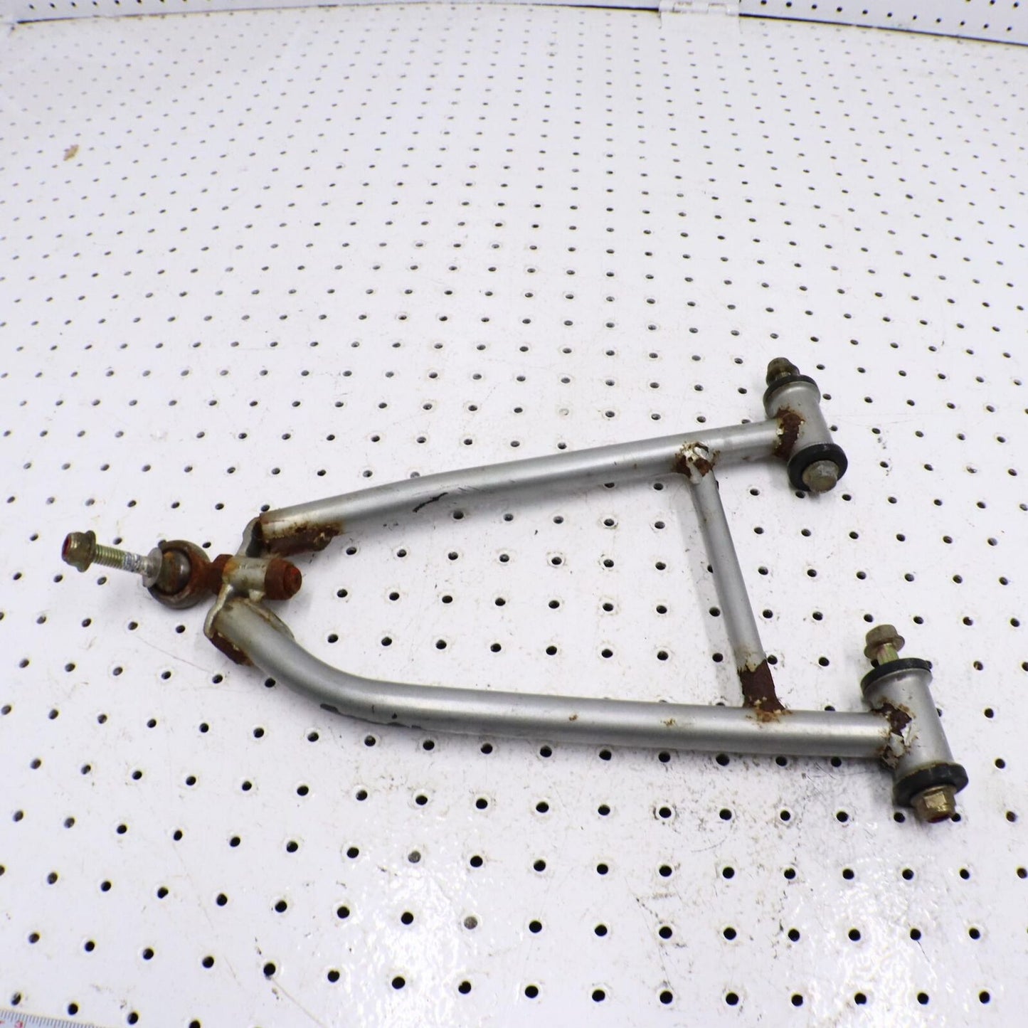 2006 POLARIS FUSION 700 FRONT UPPER LEFT CONTROL A ARM 2203019-385 