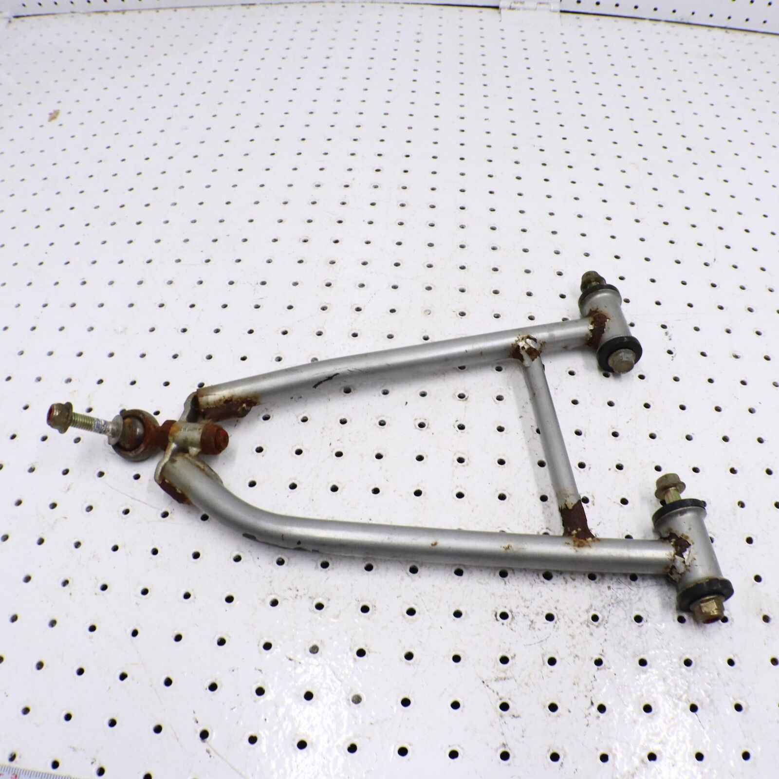 2006 POLARIS FUSION 700 FRONT UPPER LEFT CONTROL A ARM 2203019-385 