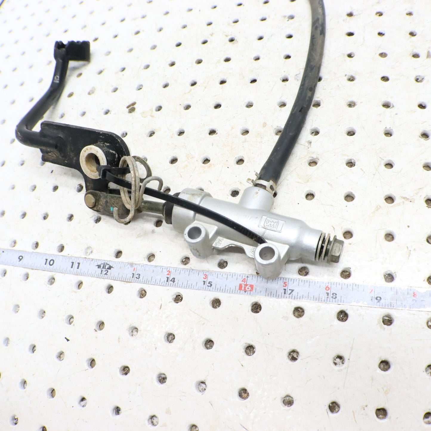 2015 Polaris Sportsman 570 Foot Brake Pedal & Master Cylinder 1912301 1911657