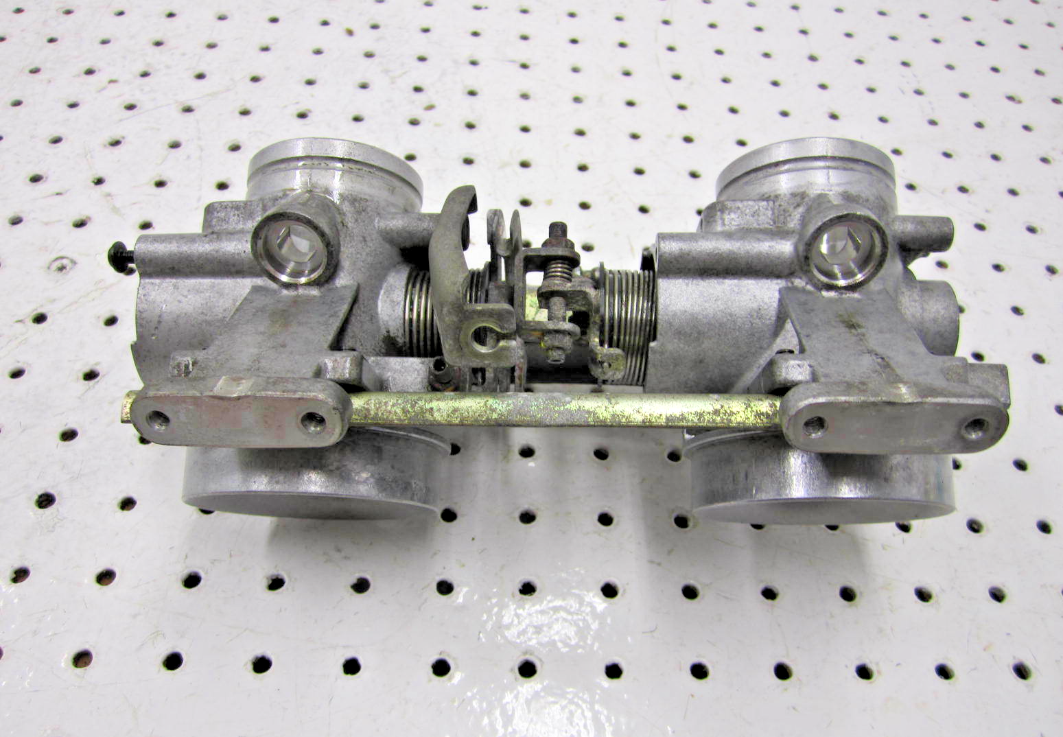 2004 2005 2006 2007 2008 ARCTIC CAT M6 141 THROTTLE BODDIES 3007-025 3007-441