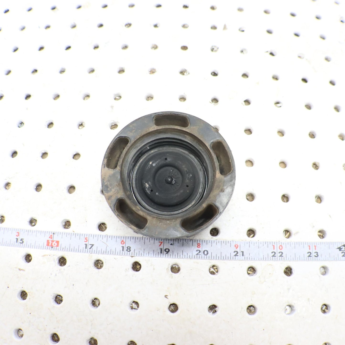 2014 Polaris Sportsman 570 Gas Tank Cap Cover Lid 5439075