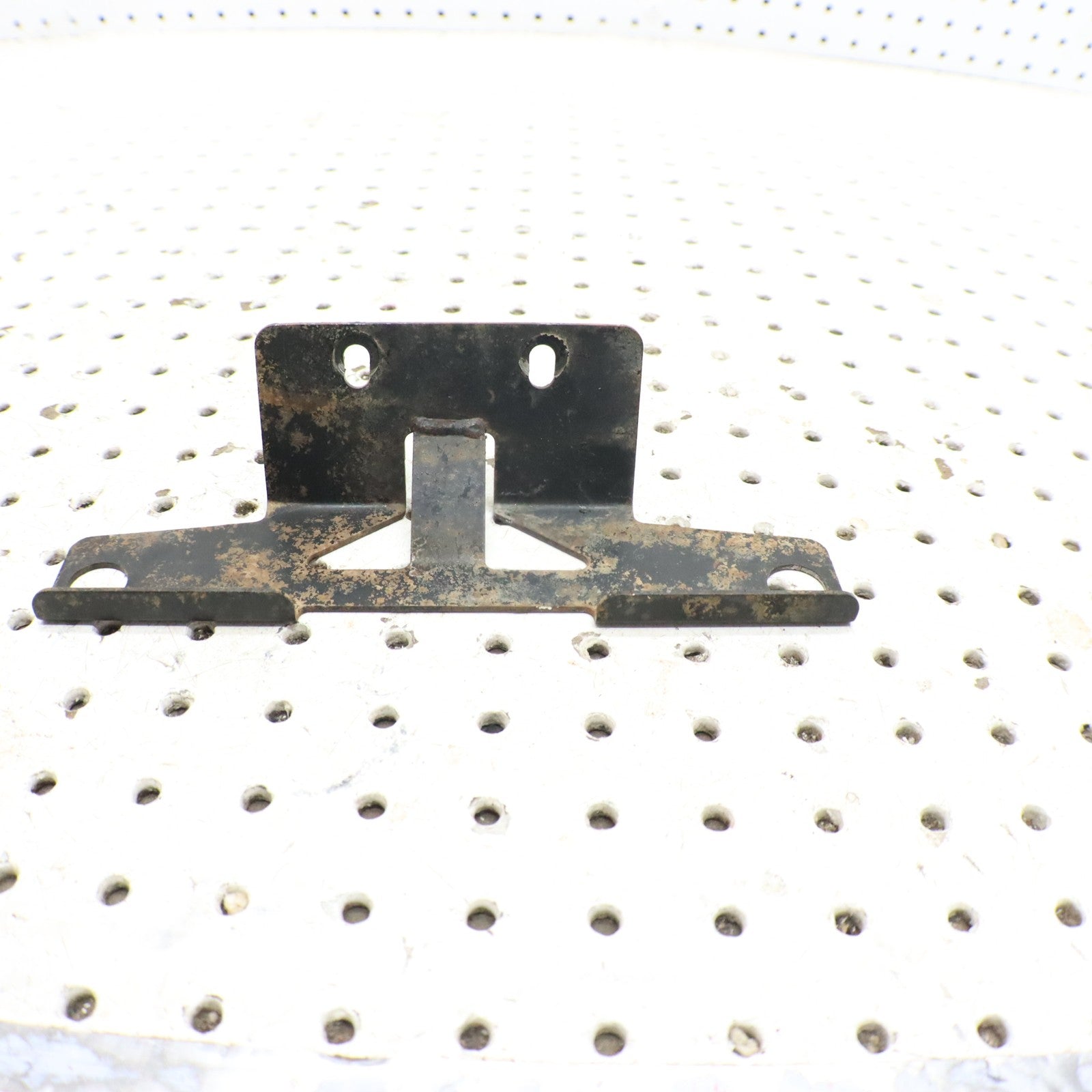 2004 Polaris Sportsman 500 Lower Radiator Bracket 5247047-067