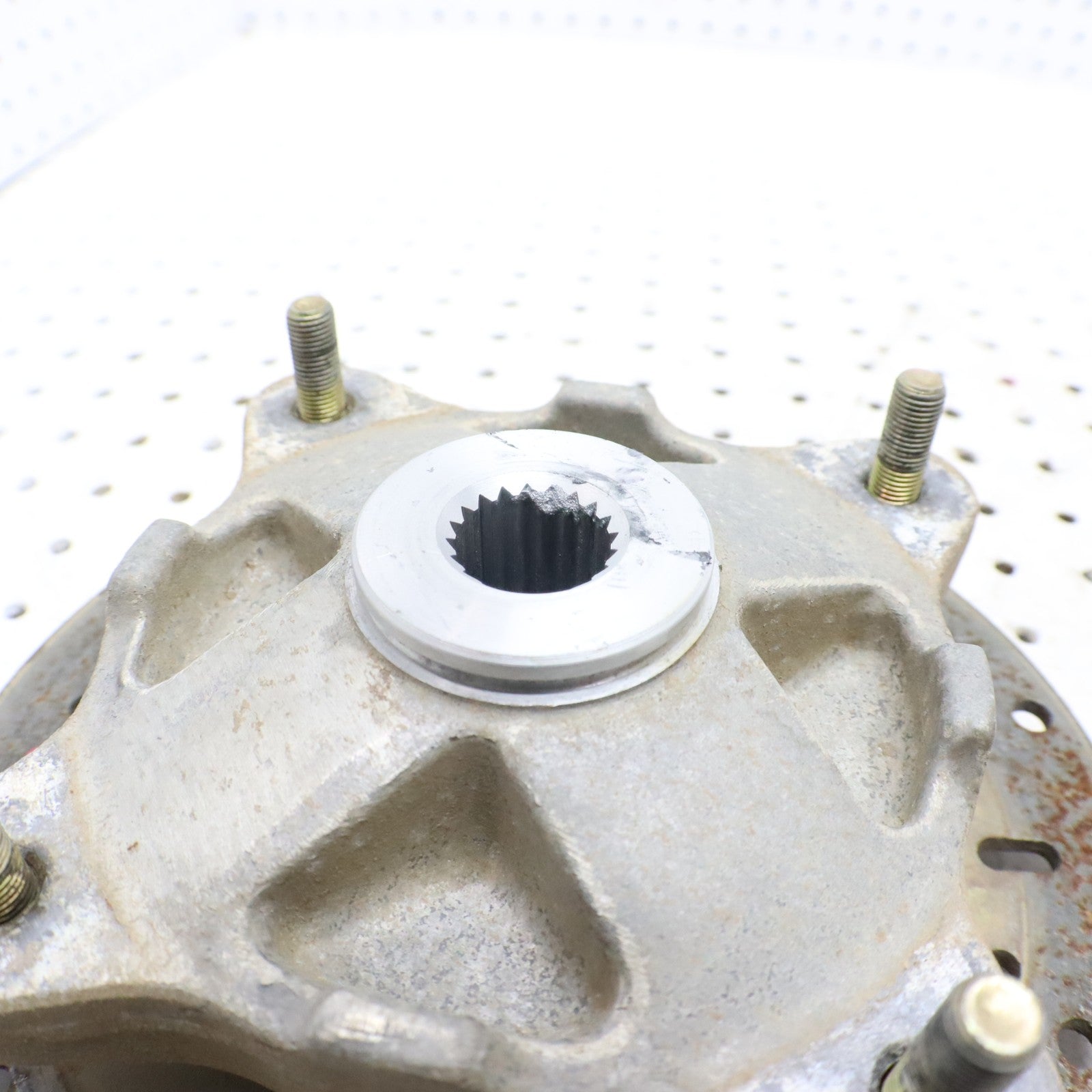 2015 Polaris Sportsman 570 Wheel Hub 5134310; 5143612 FRONT 