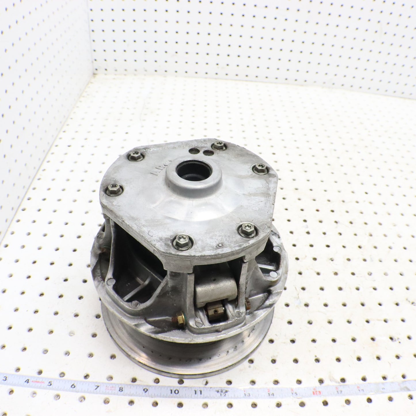 2009 Arctic Cat Crossfire R 8 Drive Clutch Primary Clutch 0746-435; 0725-654