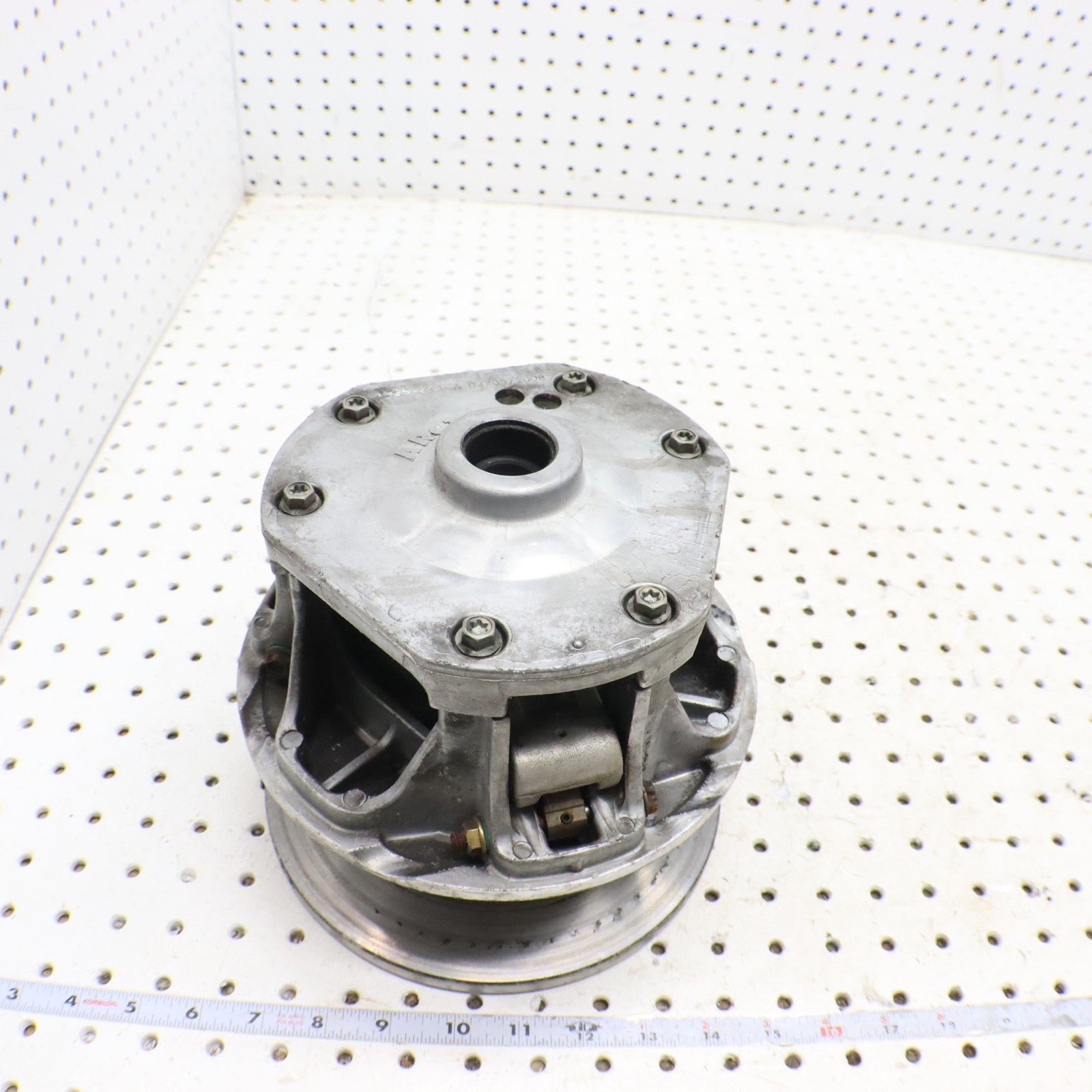 2009 Arctic Cat Crossfire R 8 Drive Clutch Primary Clutch 0746-435; 0725-654