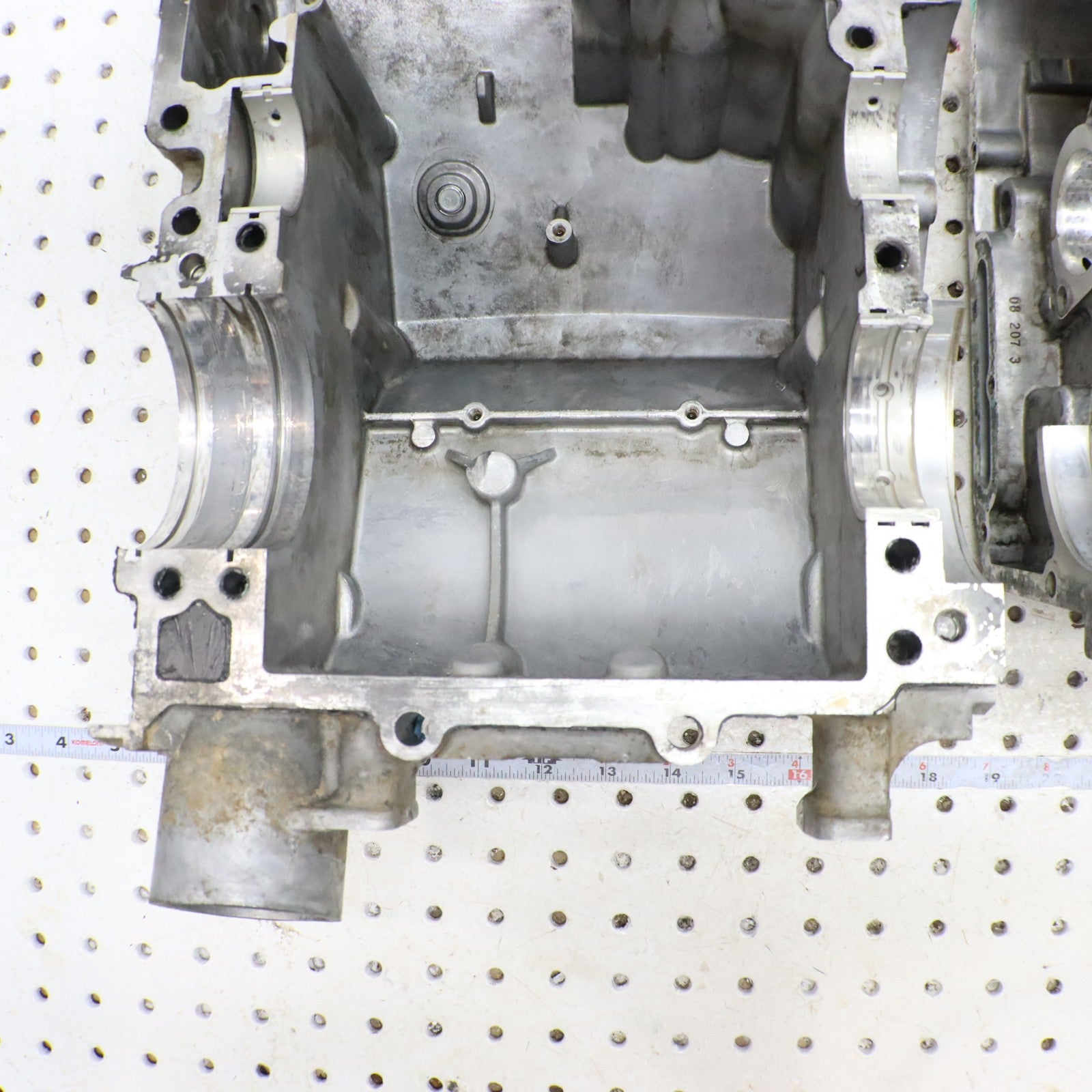 2009 Polaris Rzr 800 Crankcase Engine Case 2203301