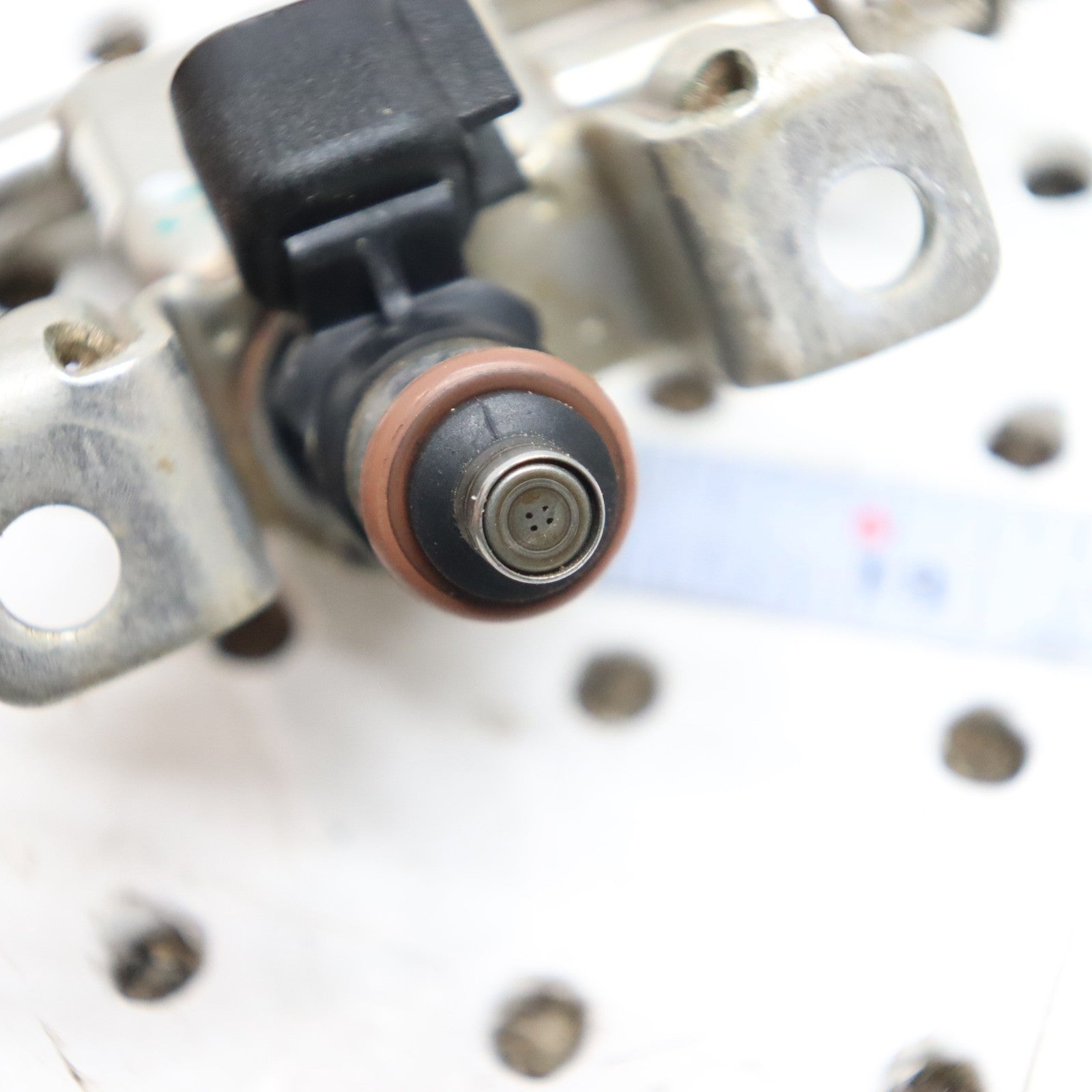 2016 Polaris Sportsman 570 Fuel Rail & INJECTOR 2521403 ; 2521068