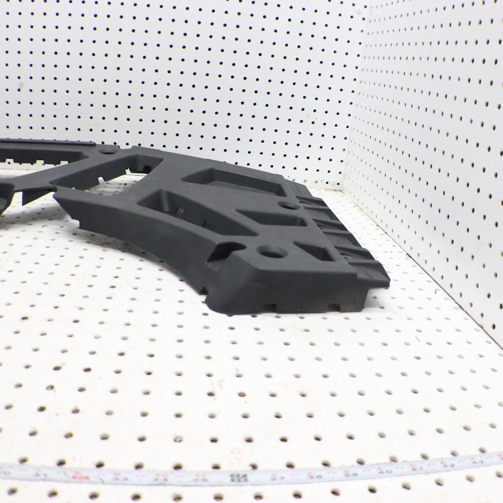 2010 POLARIS SPORTSMAN XP 850 REAR RACK 2633429-070 CRACKED