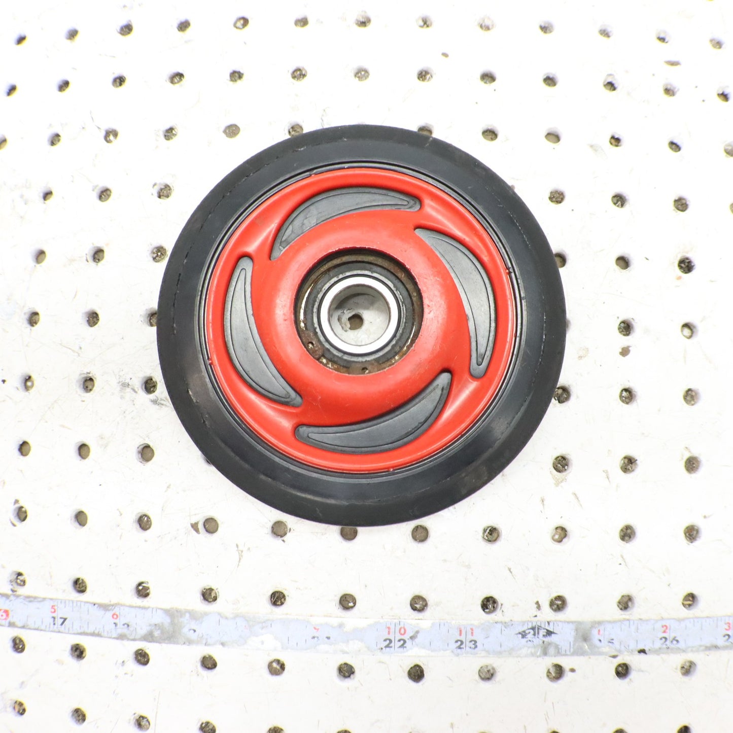 2007 Polaris Iq 600 Idler Wheel Bogie Wheel 5435525-293 5.62"  OD